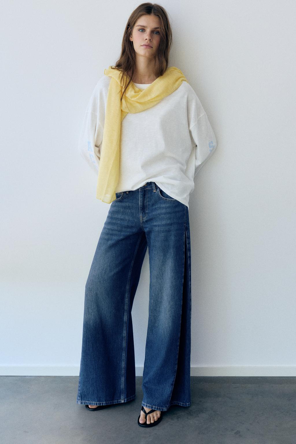 Wide-leg jeans