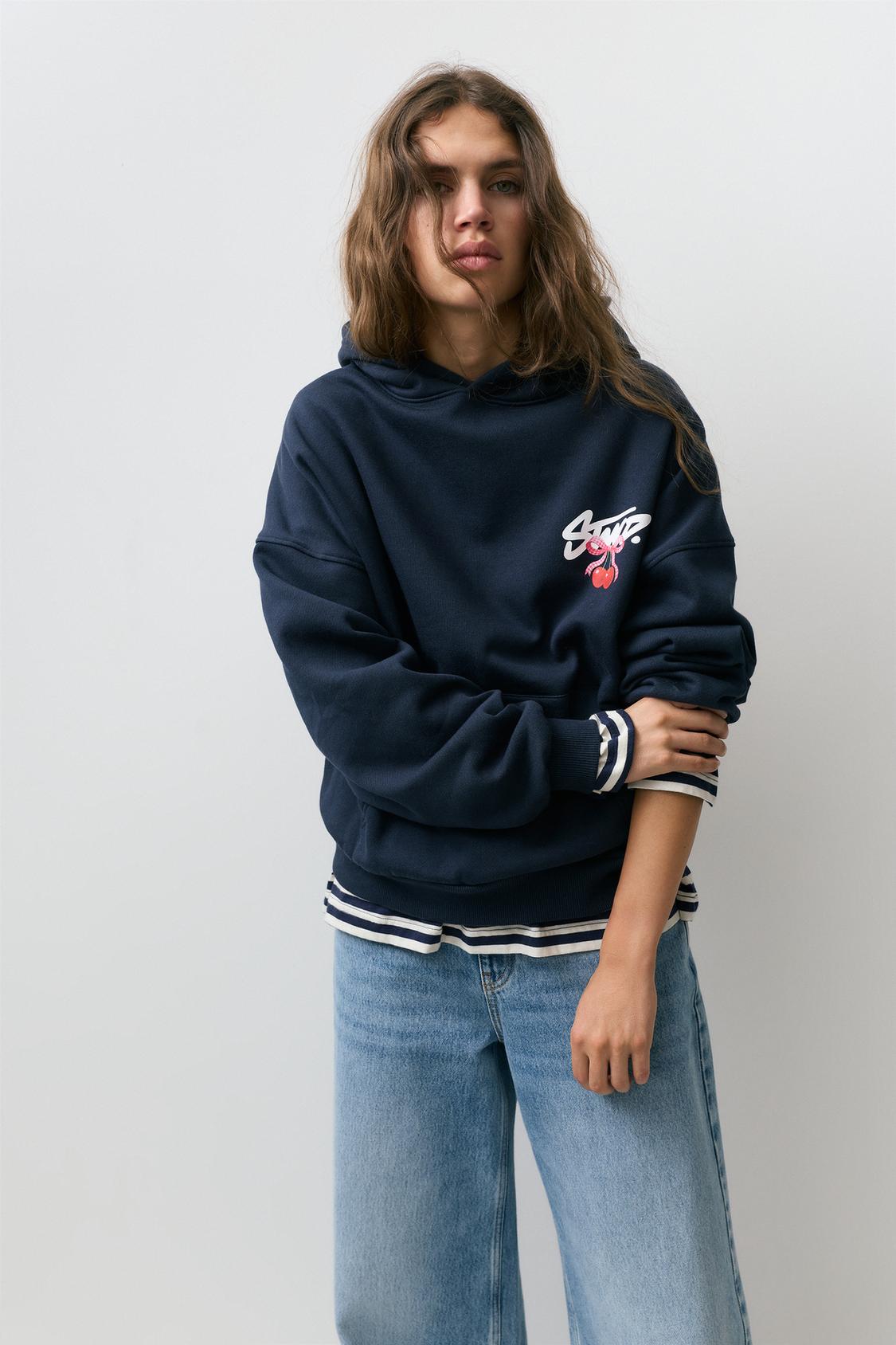 ZyeKqe Womens Oversized Hoodies Color Block Long Sleeve Pullover Tops Fall Fashion Hooded Sweatshirts With Pockets
