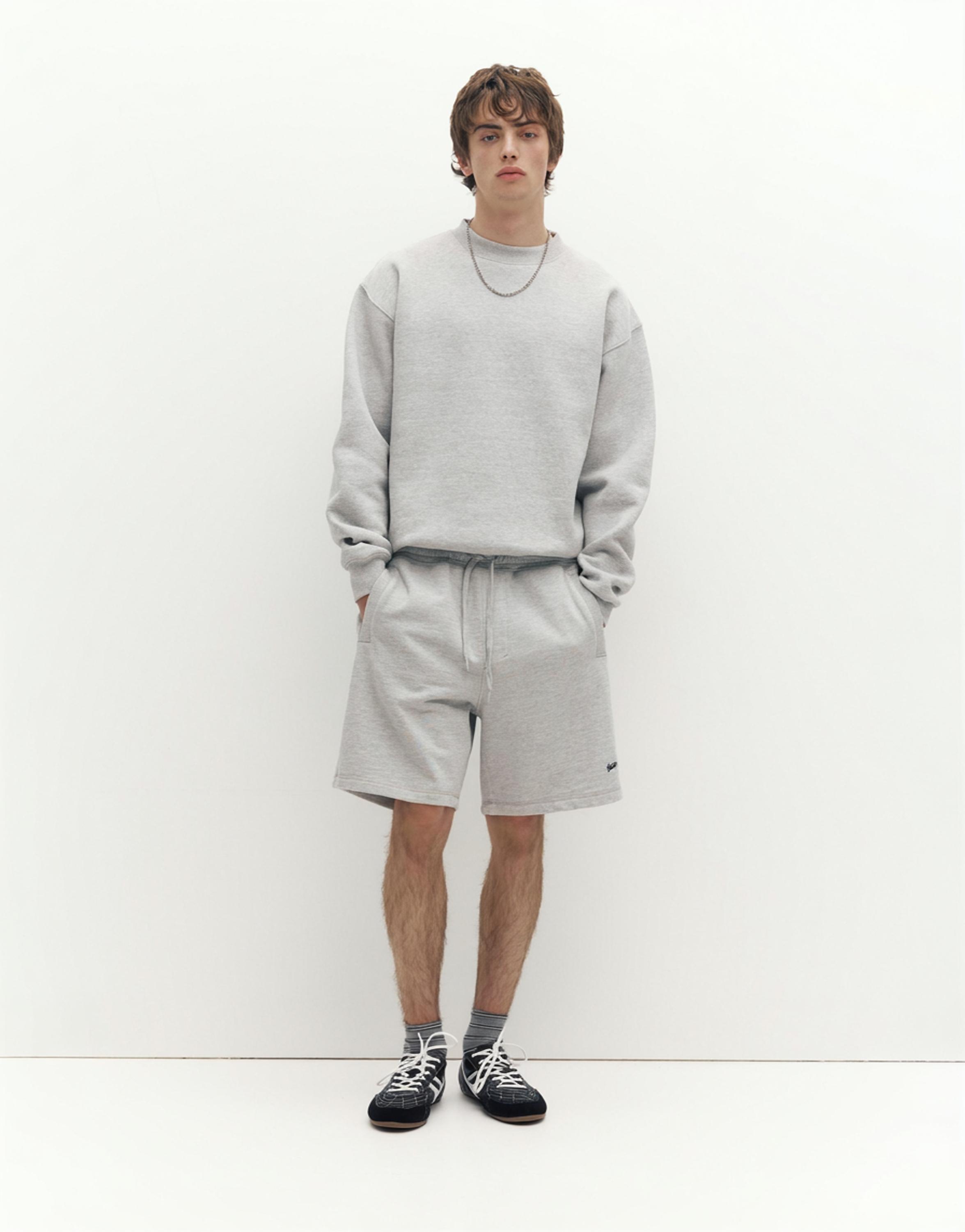 Logolu jogger bermuda şort - Görsel 109