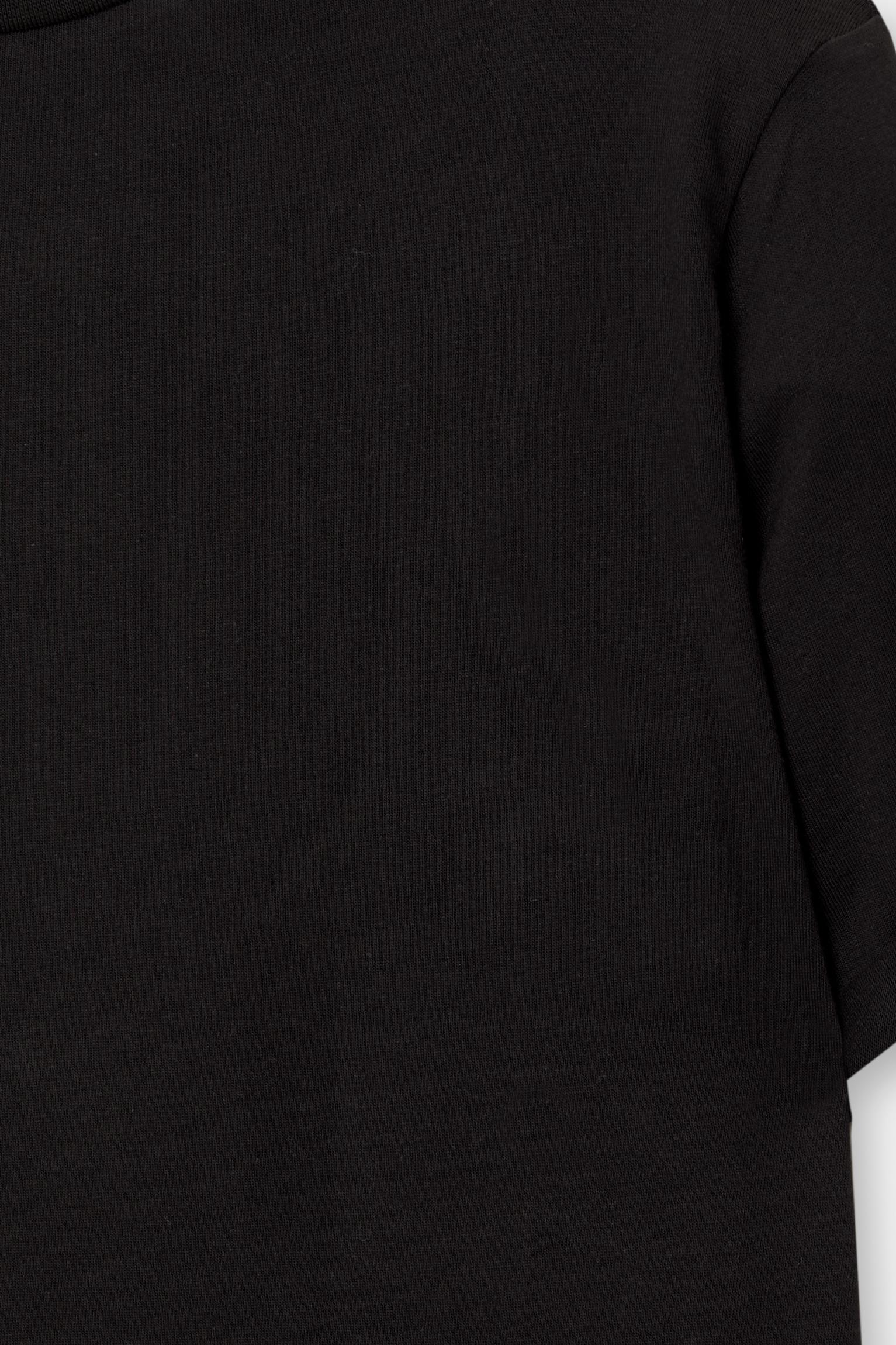 Muscle fit T-shirt — Black