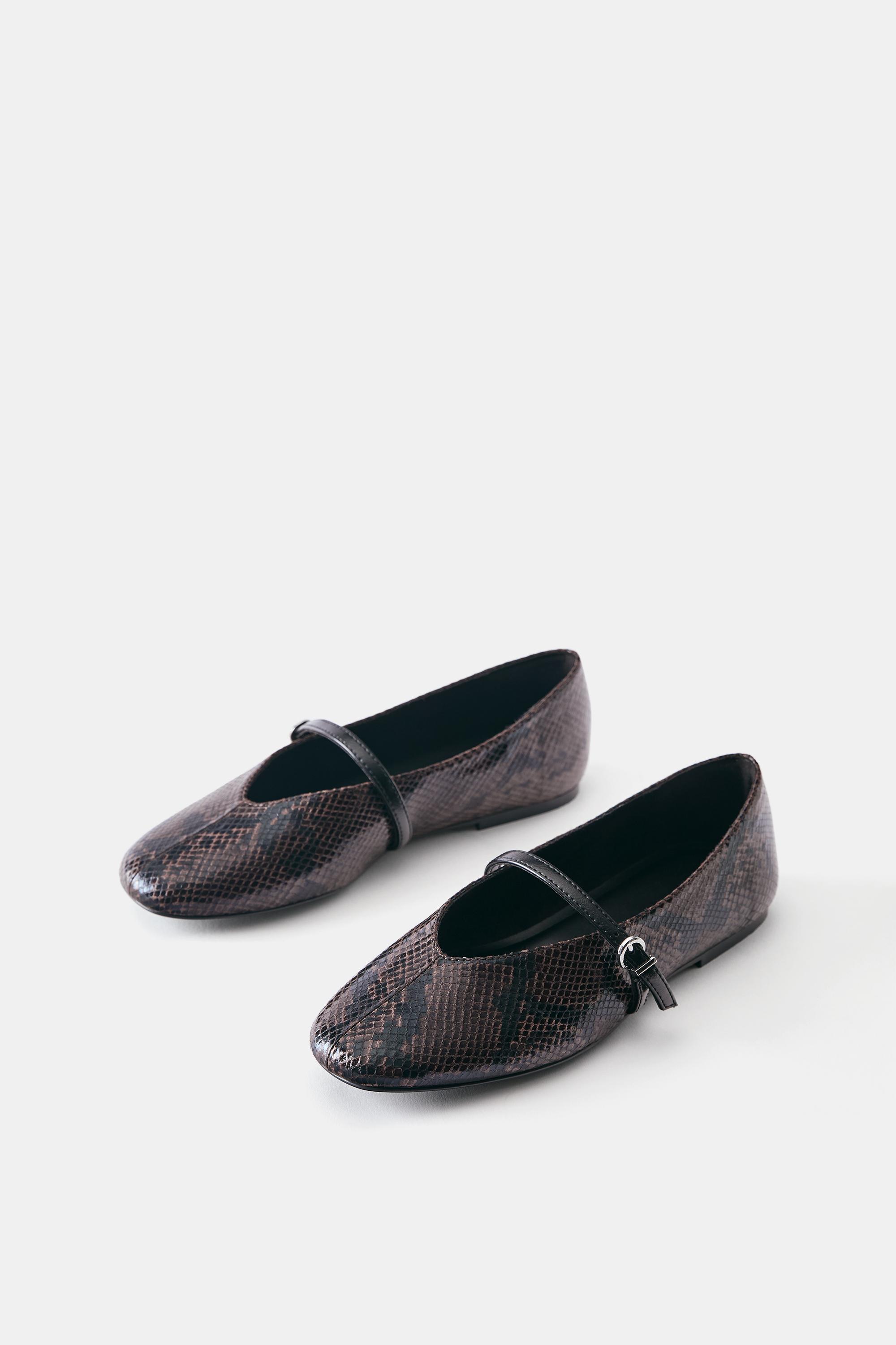 Snakeskin ballet flats — Brown