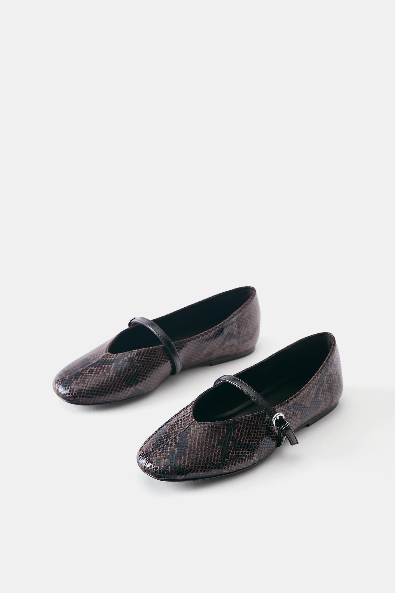 Snakeskin ballet flats — Brown