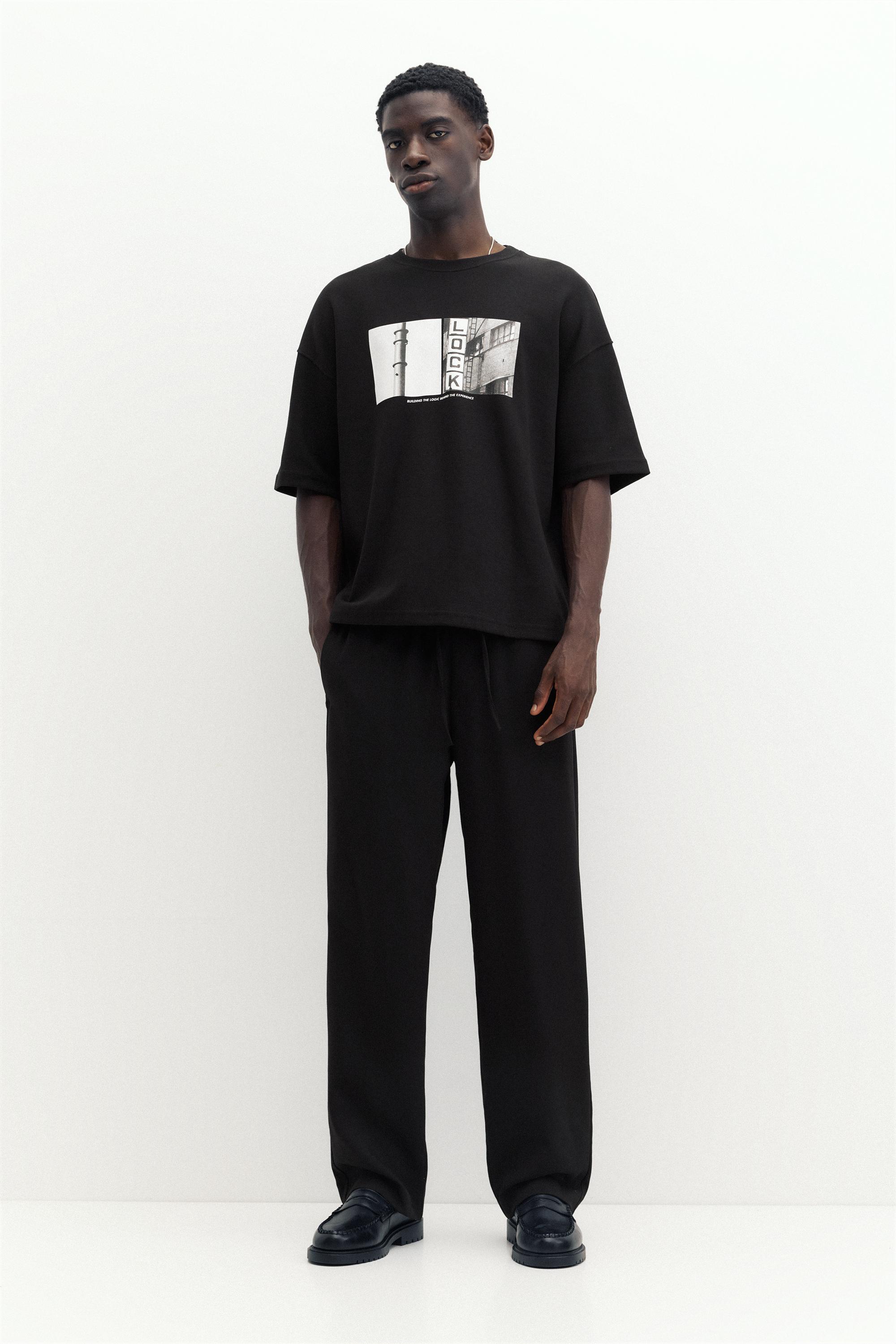 Short sleeve photographic sweatshirt — Black