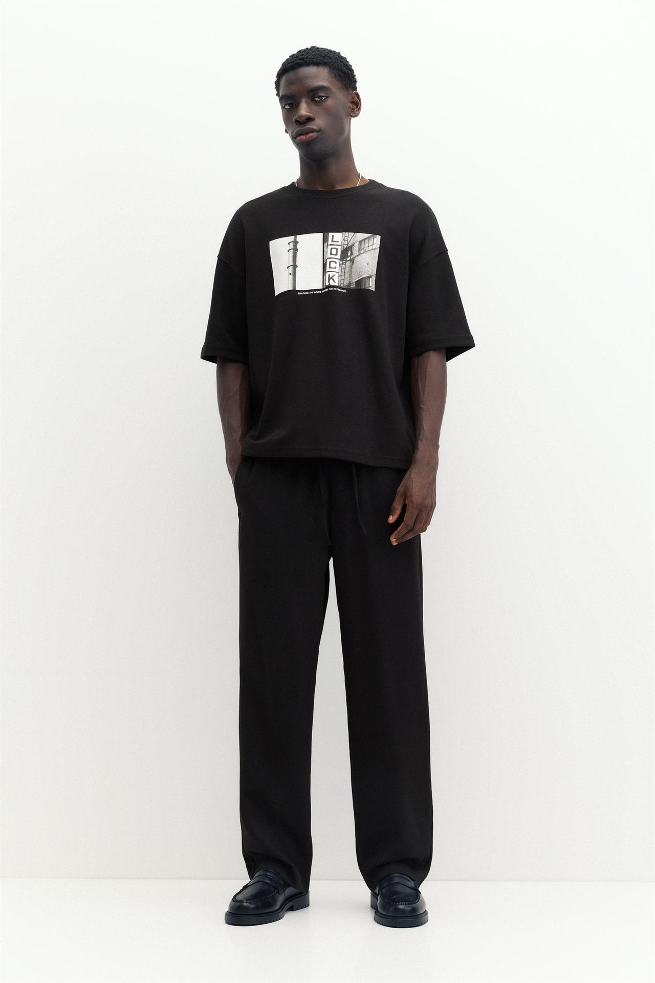 Short sleeve photographic sweatshirt — Black