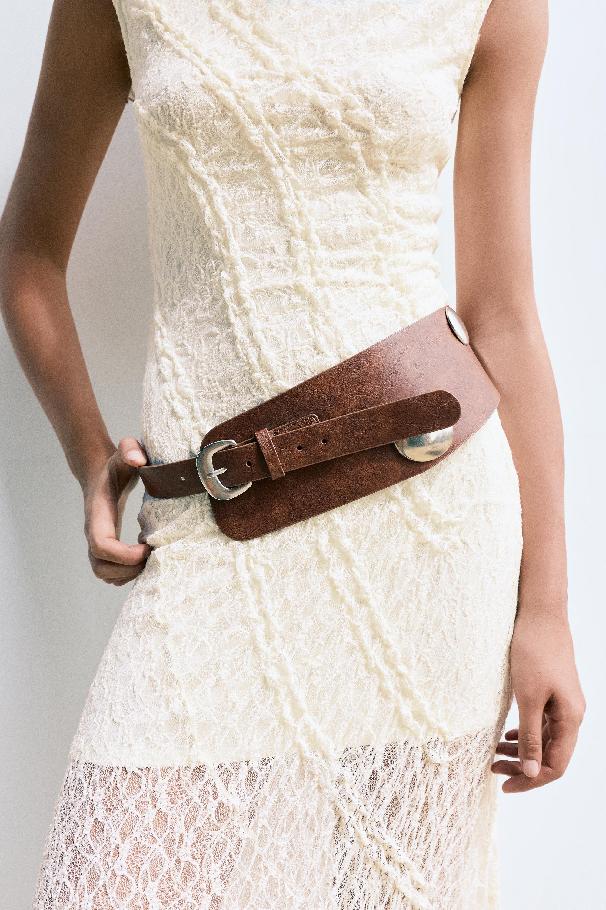 Studded belt — Brown