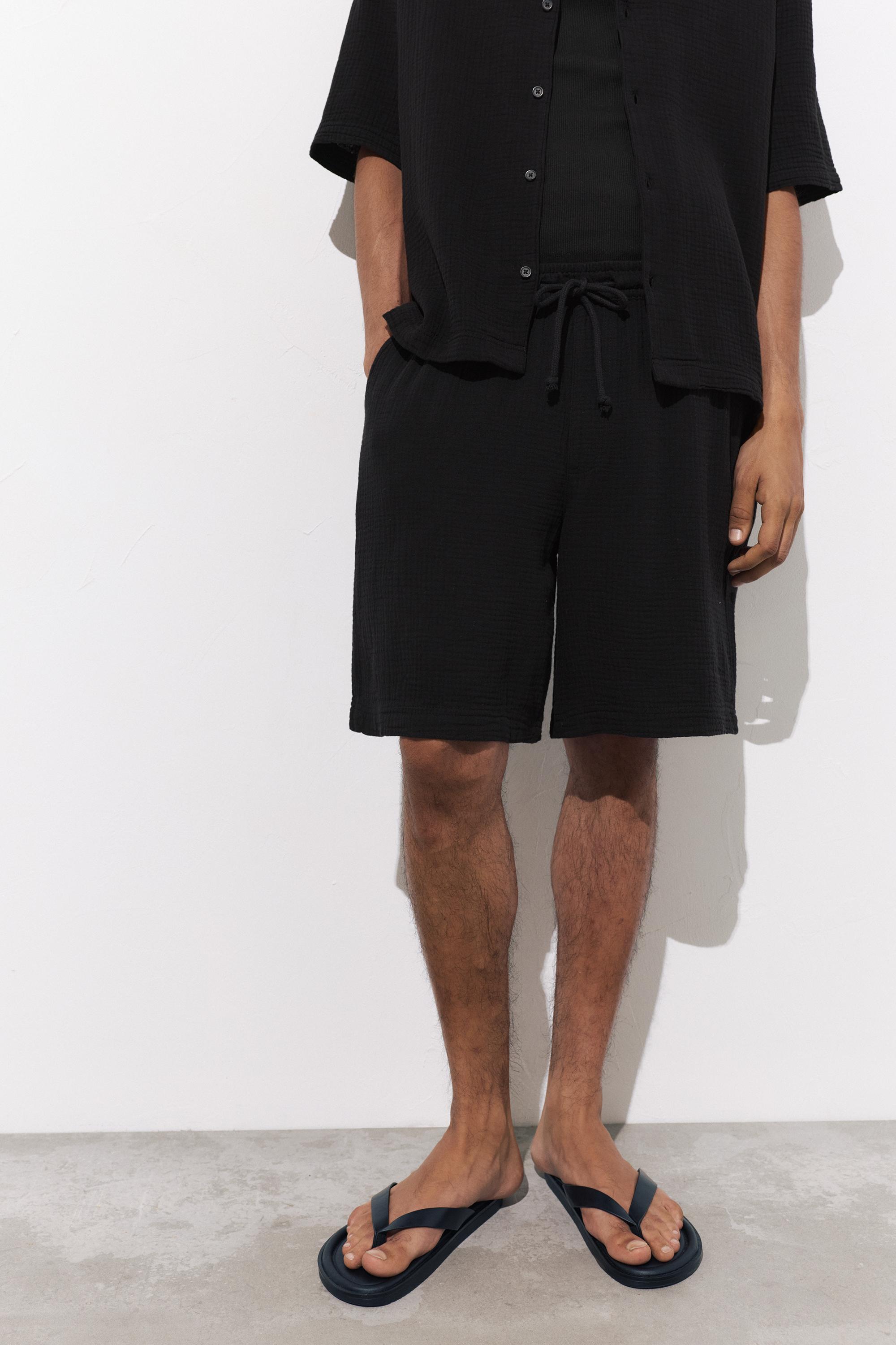 Bermuda sweat shorts — Black