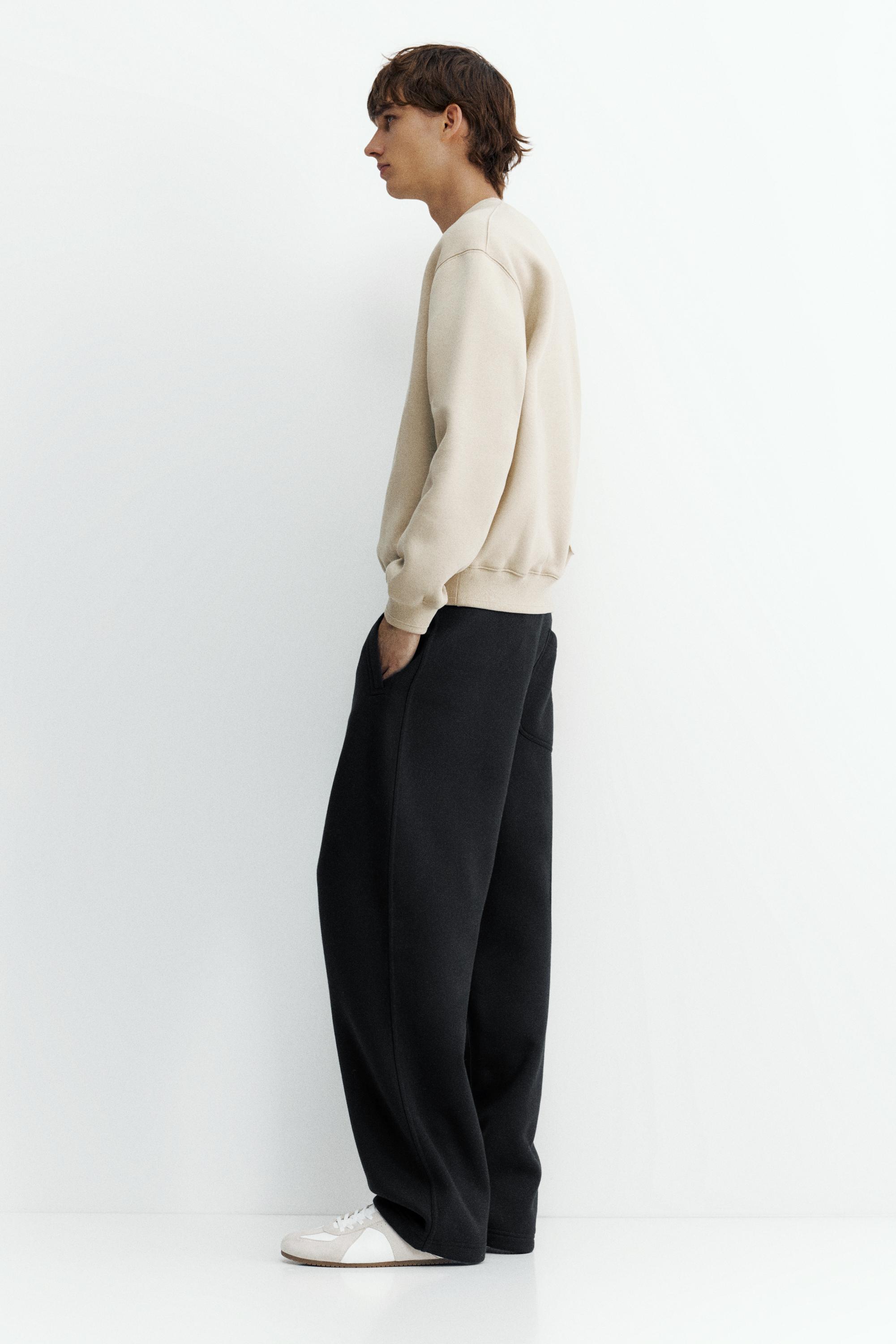 Baggy joggers — Black