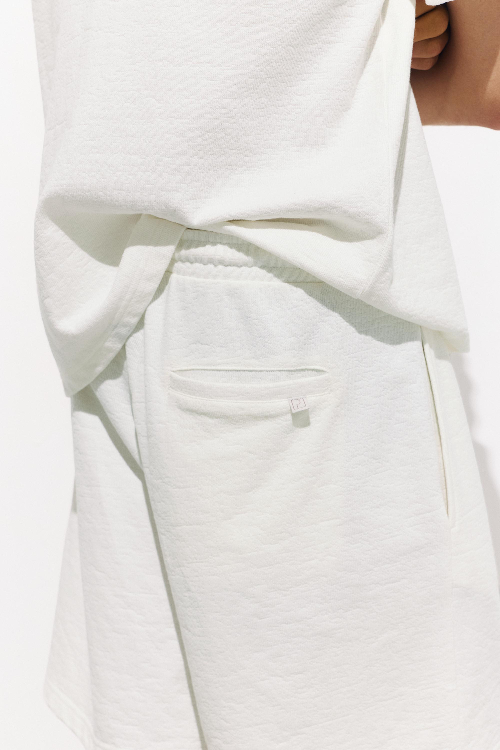 Kumaş dokulu jogger bermuda - Görsel 10