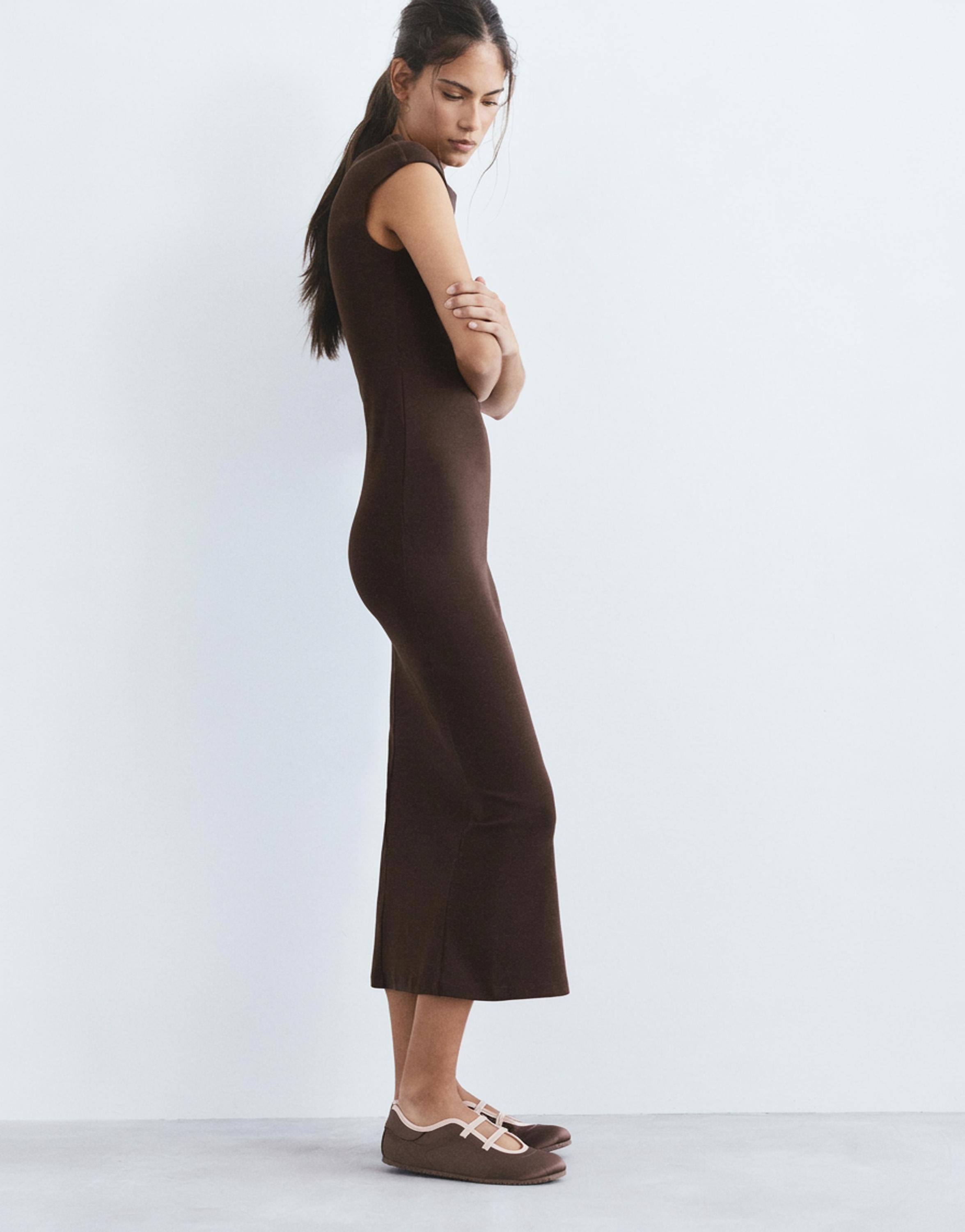 Short sleeve midi dress — Brown