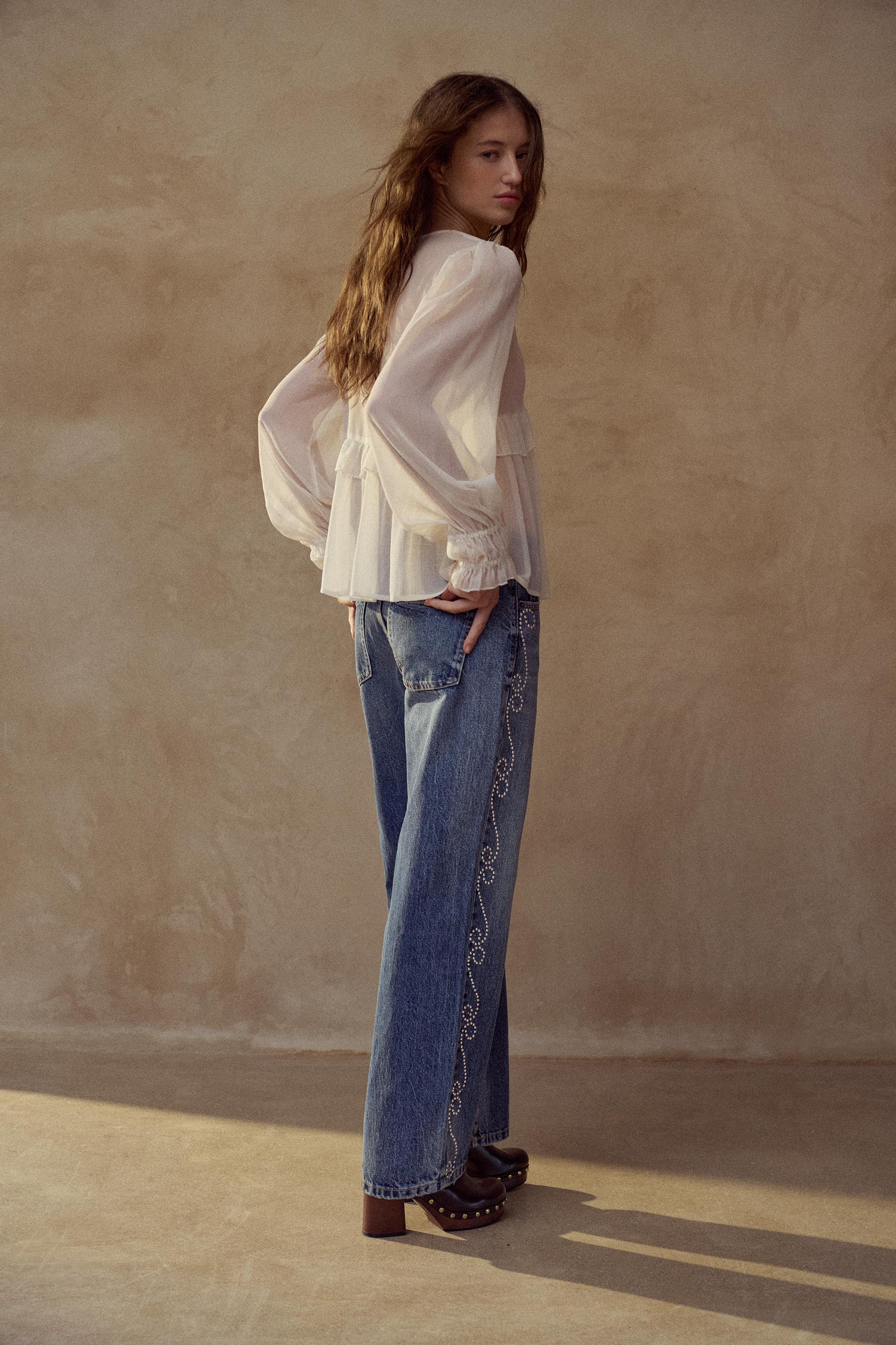 Sheer blouse with ruffle — Ice