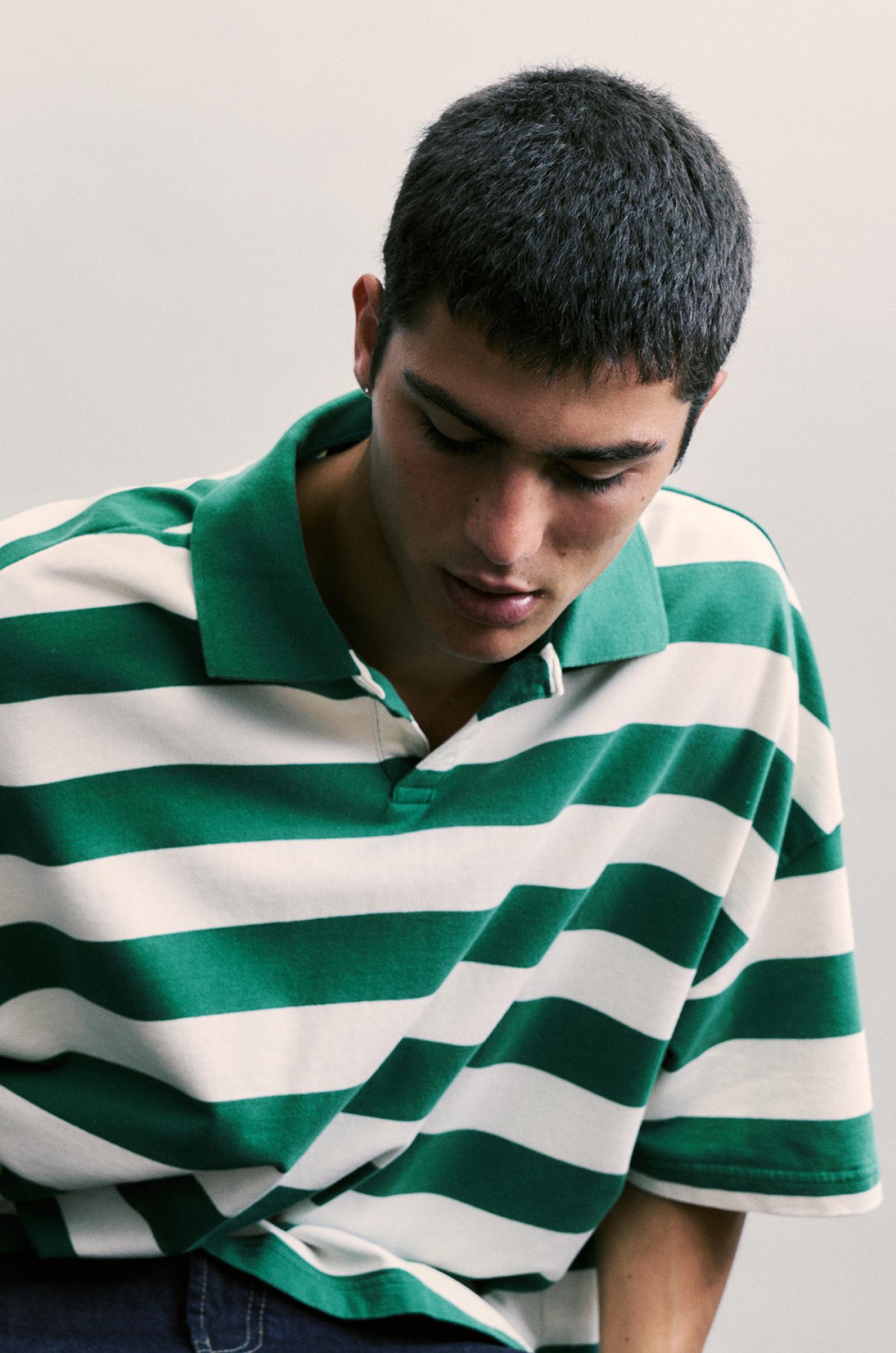 Çizgili boxy polo t-shirt - Görsel 10