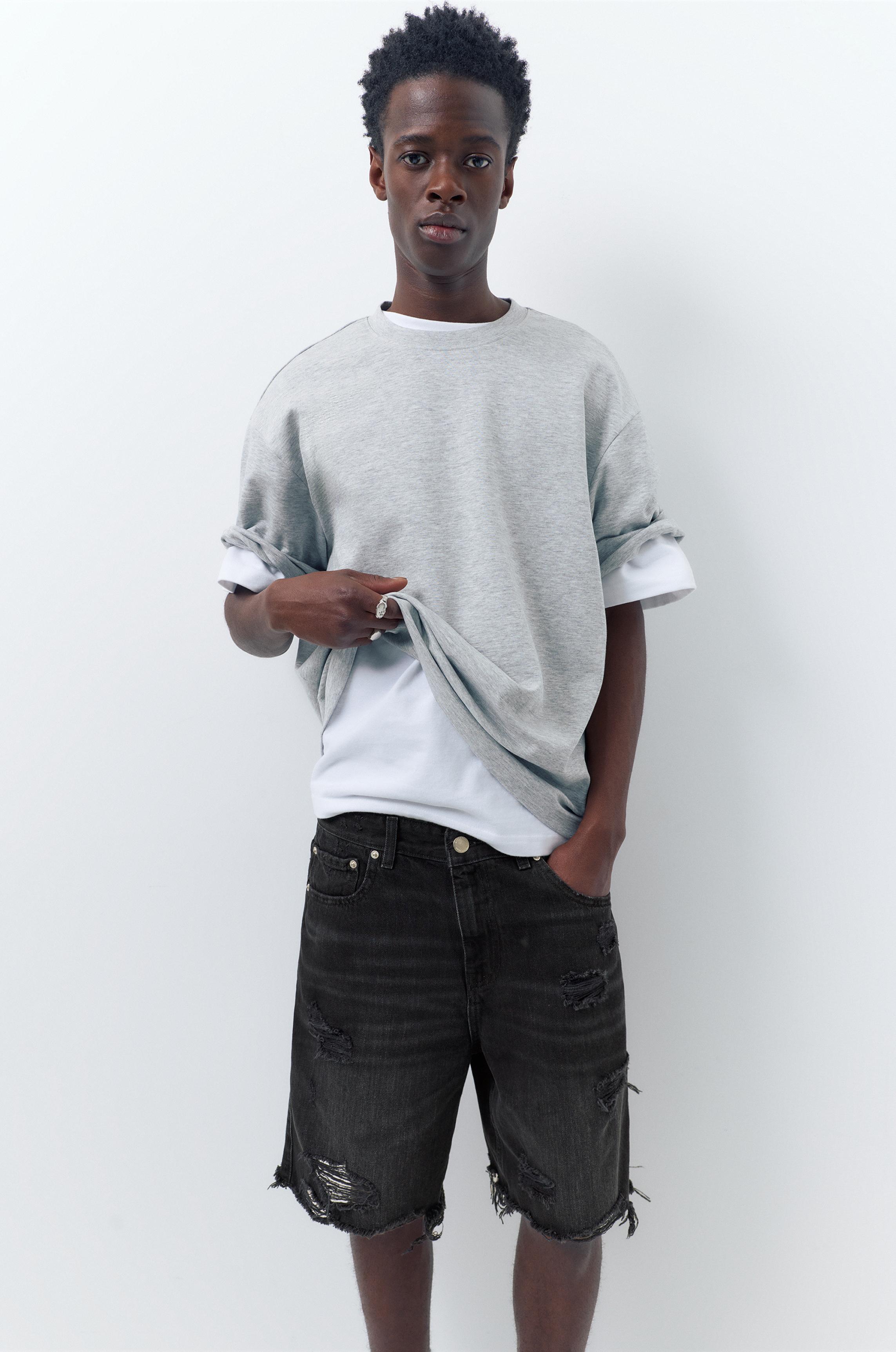 Straight-leg denim Bermuda shorts — Faded black