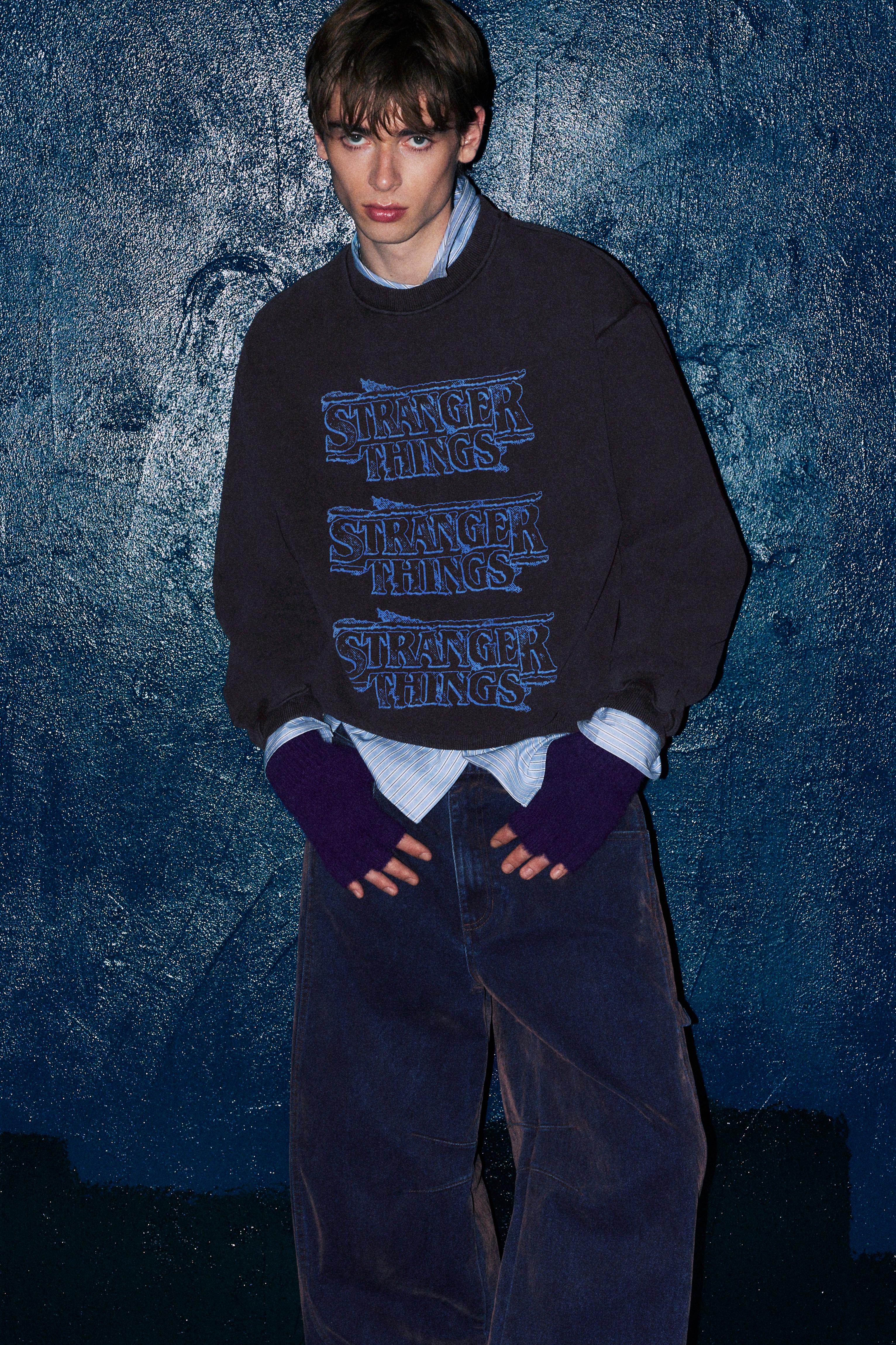 Stranger Things sweatshirt — Dark grey
