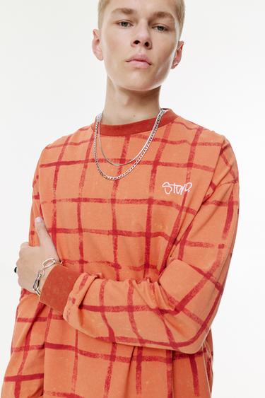 Striped T-shirt with number on the back