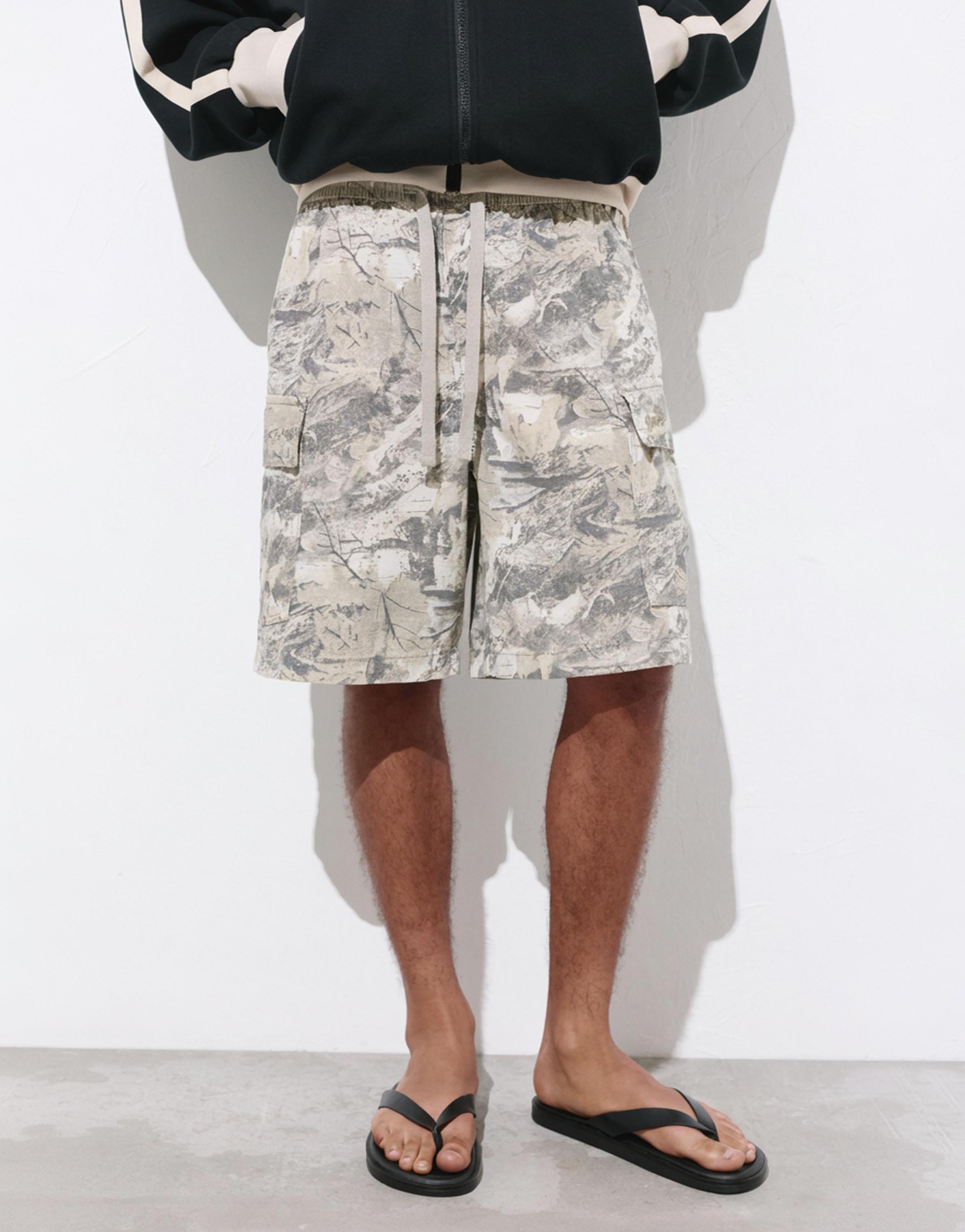 Ripstop cargo Bermuda shorts — Sand/Khaki