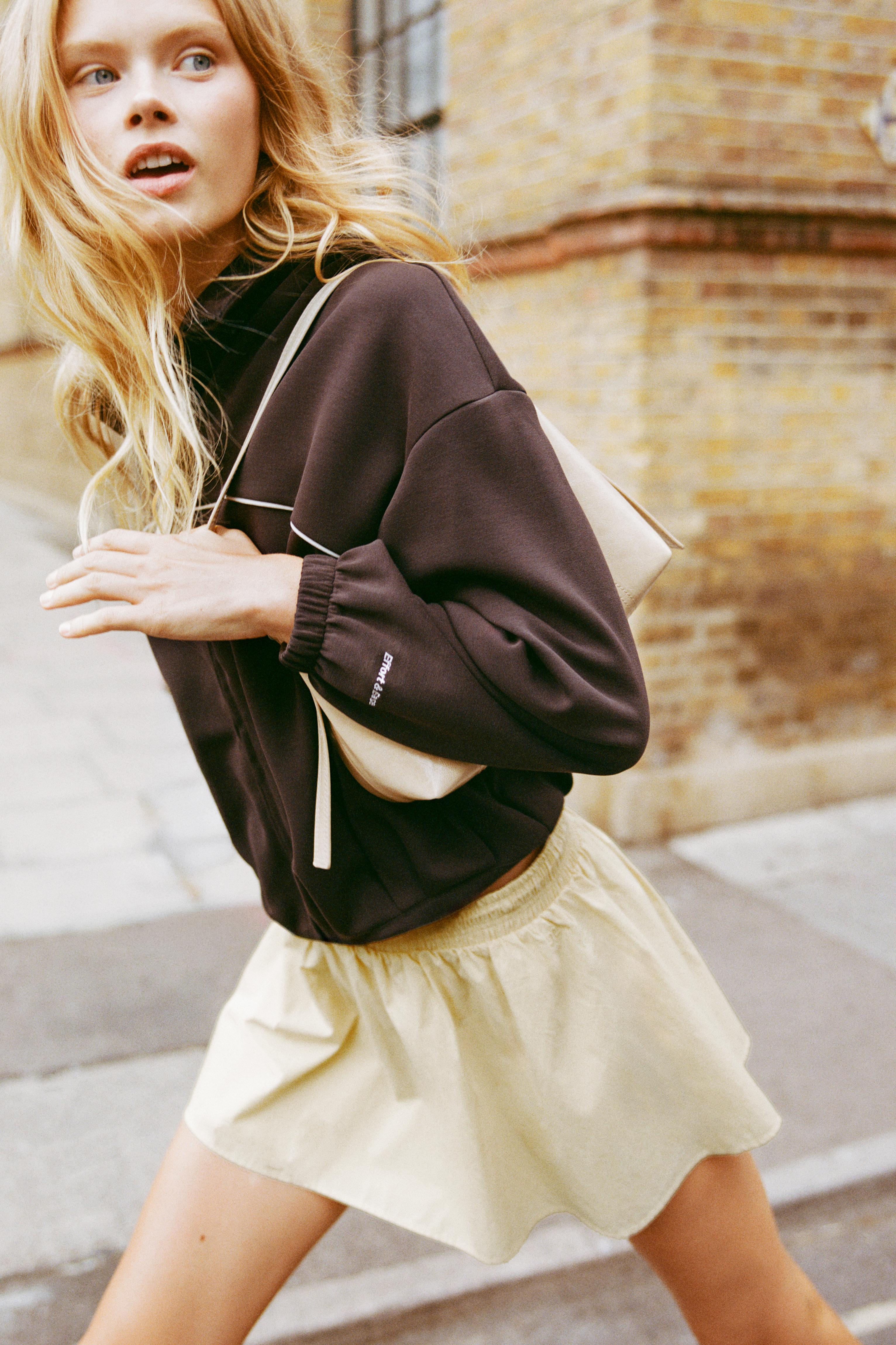 Technical mini skirt with stopper — Vanilla