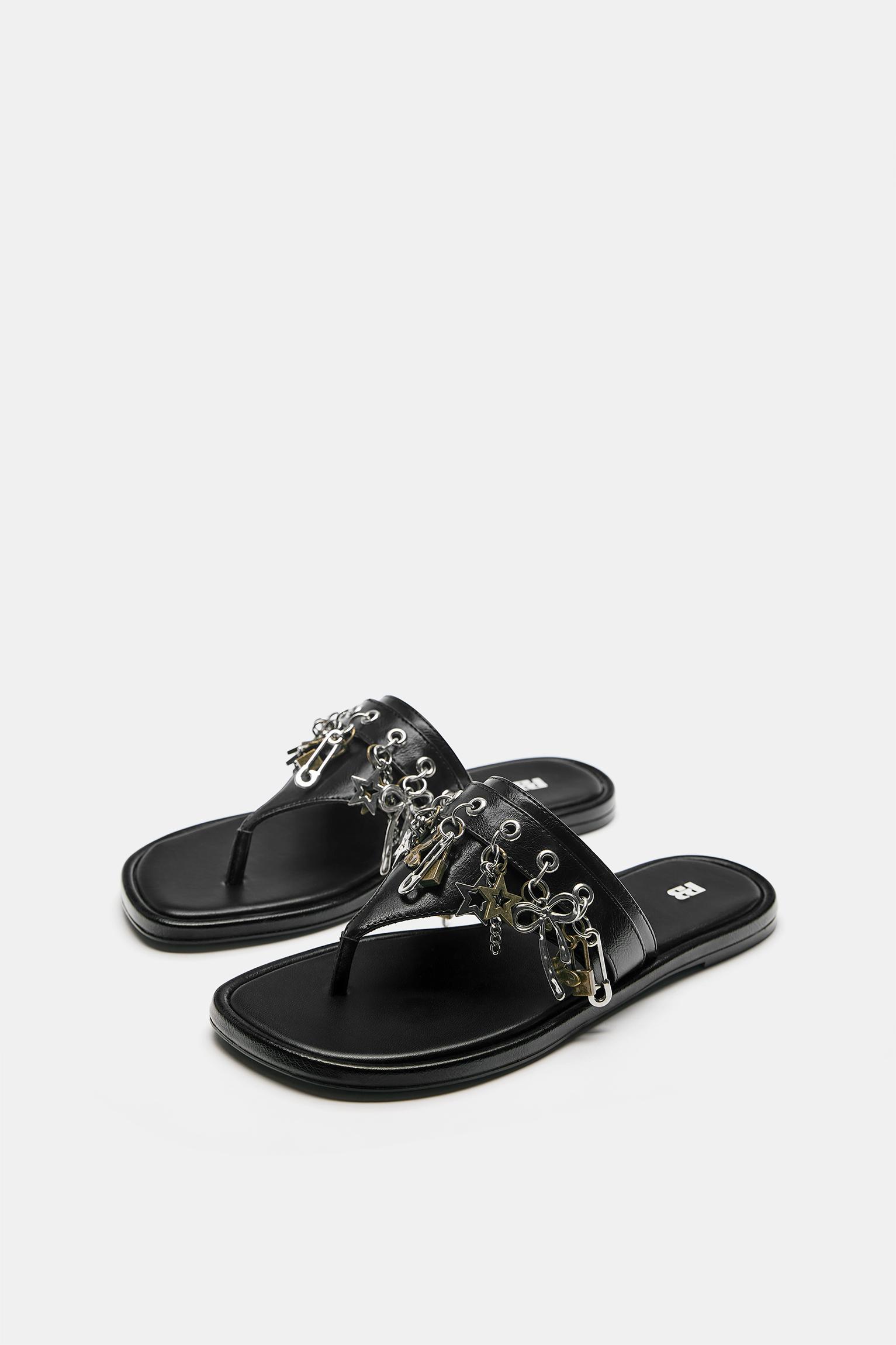 Flat embellished sandals — Black