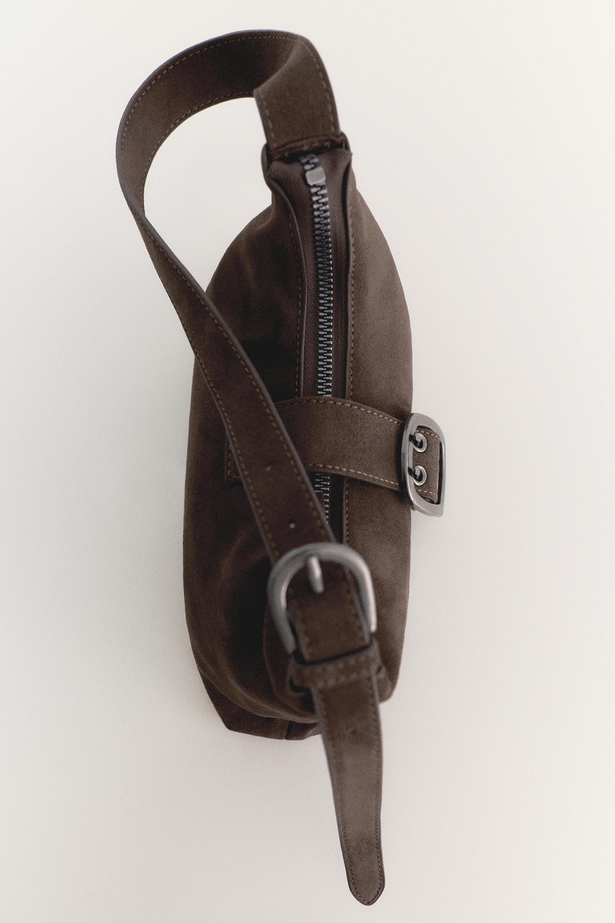 Buckle shoulder bag — Brown
