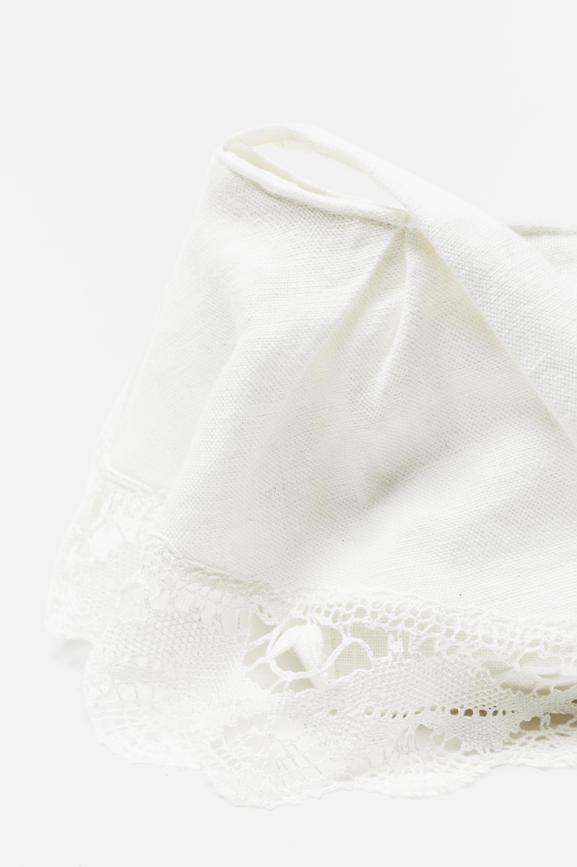 Encaixe de Camariñas x Pull&Bear 100% linen bag — Off white