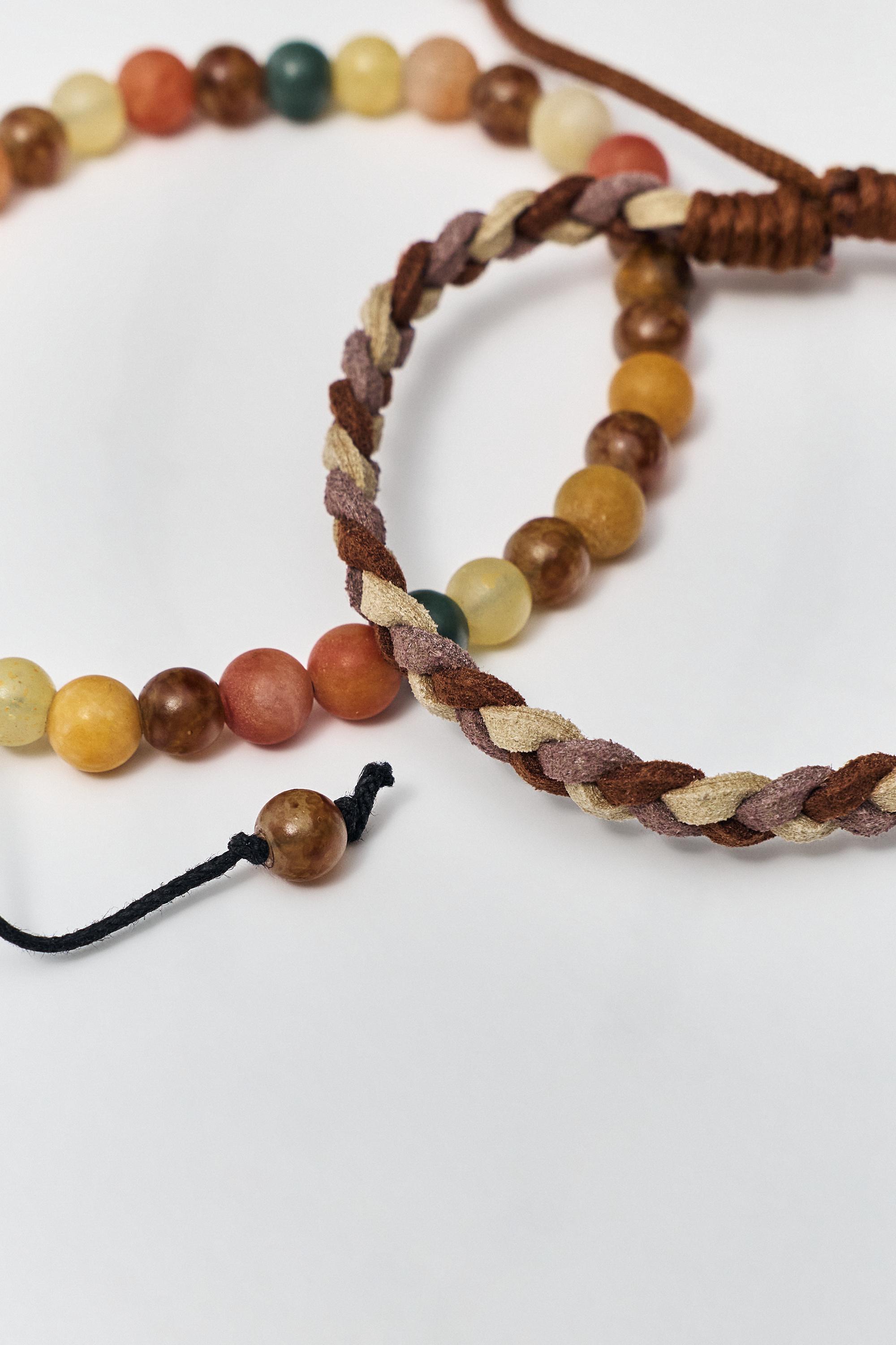 4-pack of beaded bracelets — Others