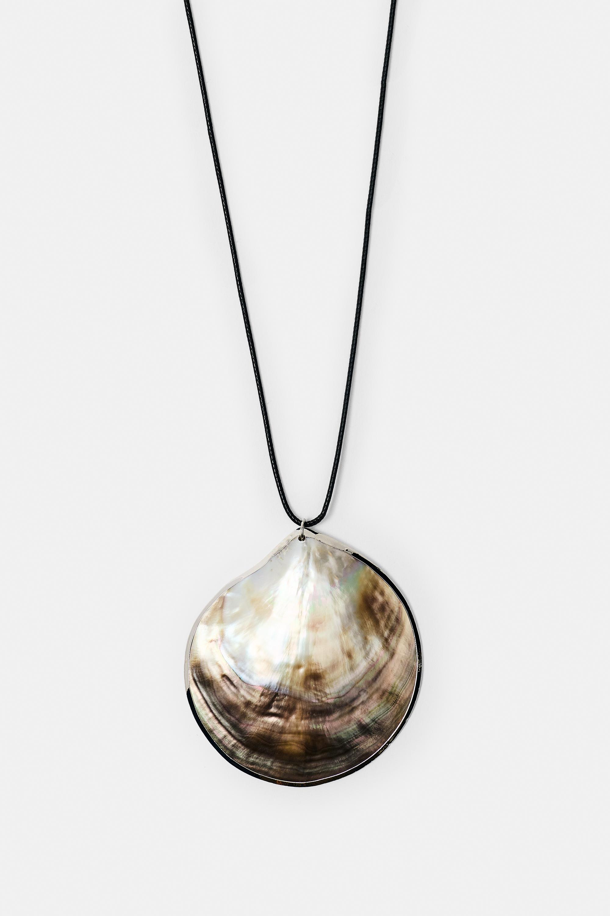 Maxi seashell necklace — Grey