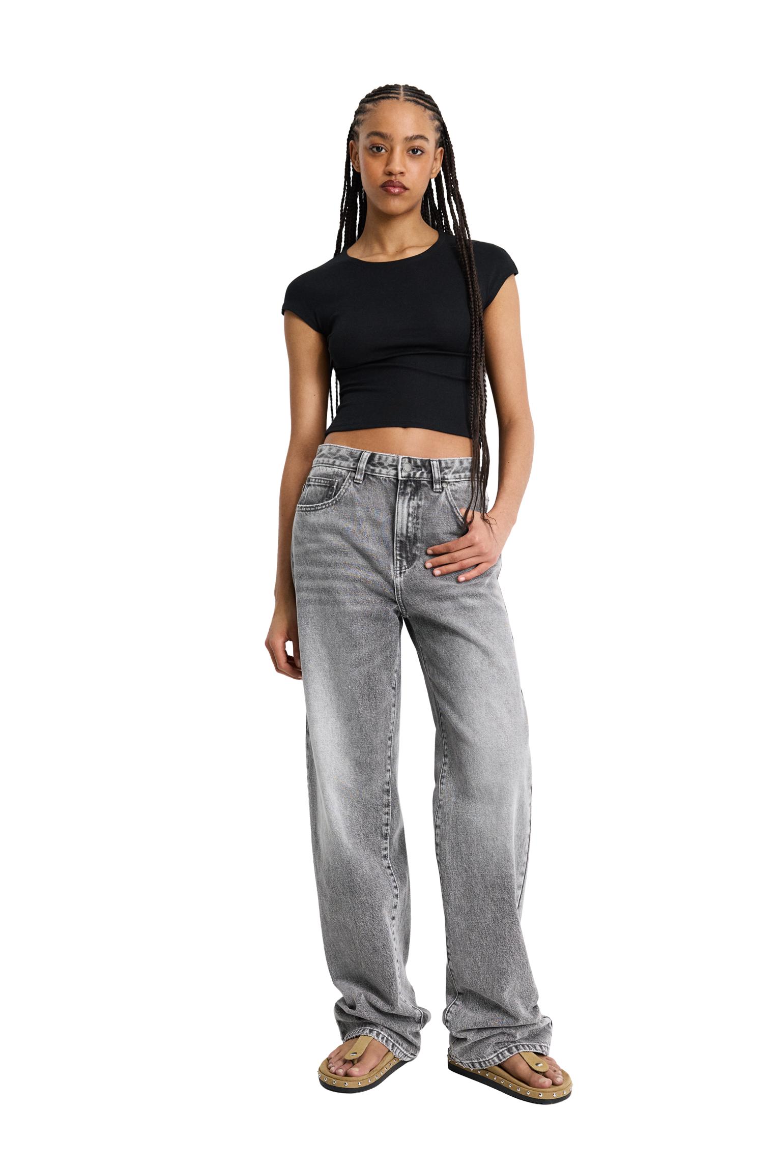 Dar Kesim Kısa Kollu Tişört - Görsel 45