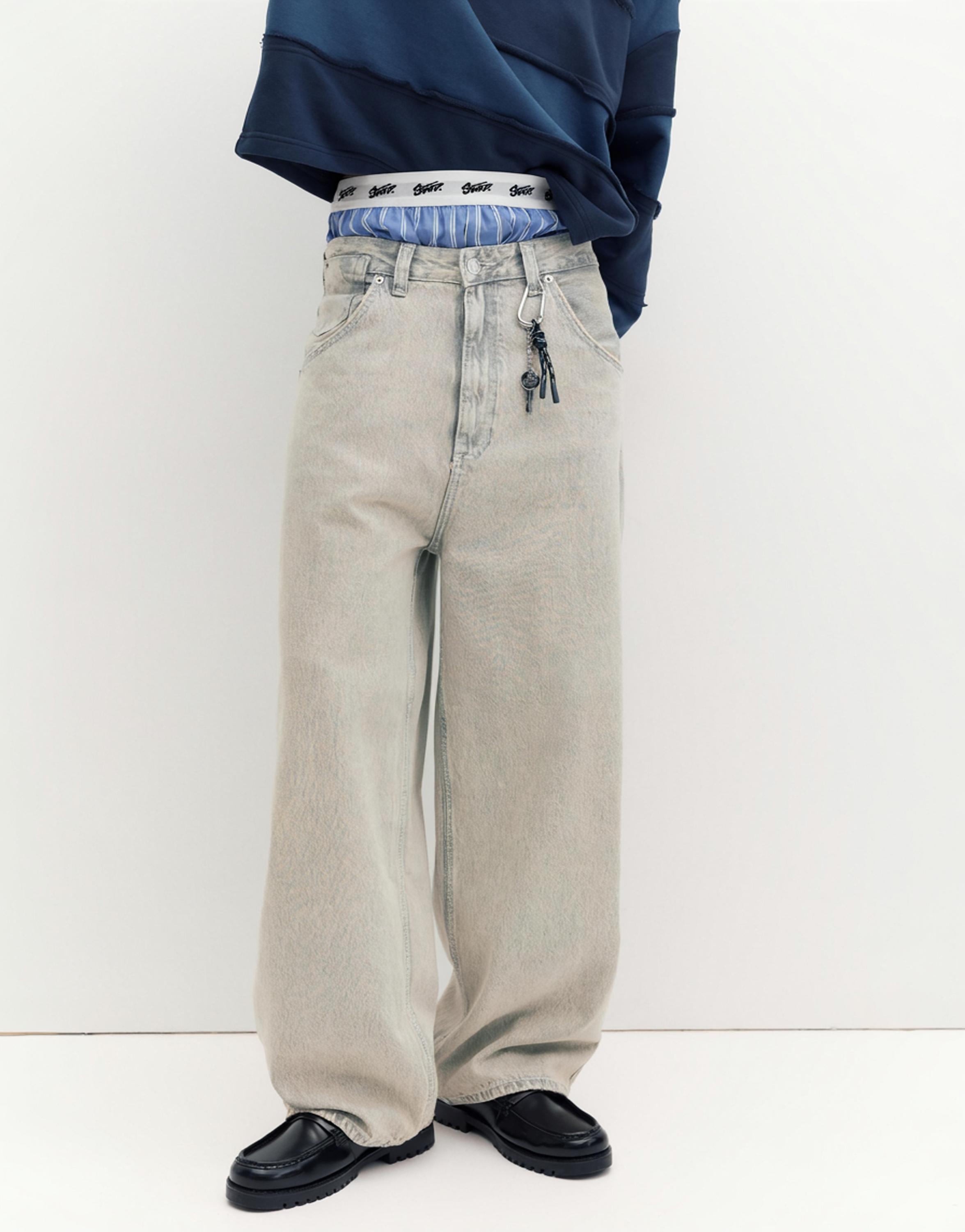 Embroidered super baggy jeans — Pale grey