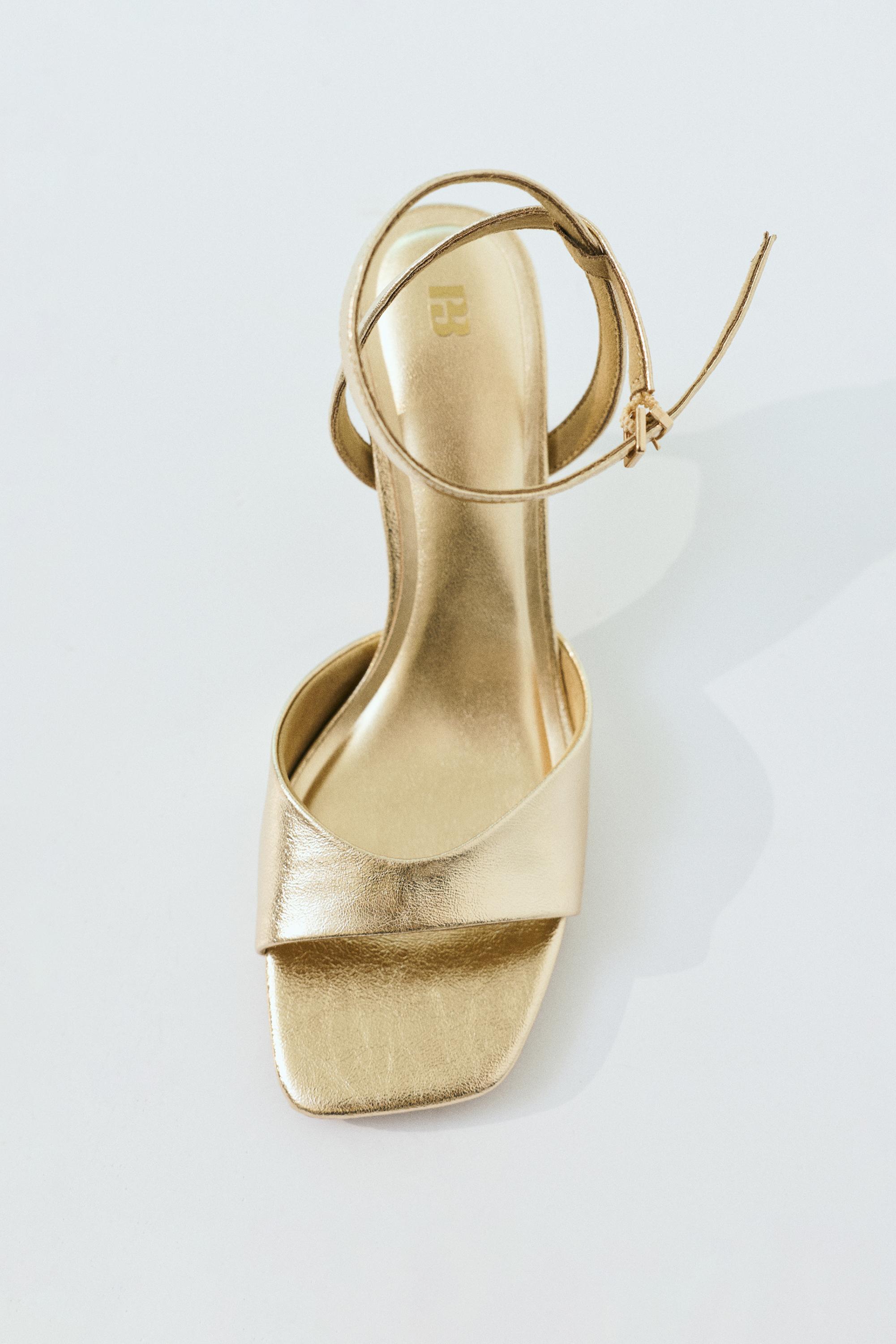 Gold metallic heeled sandals — Gold