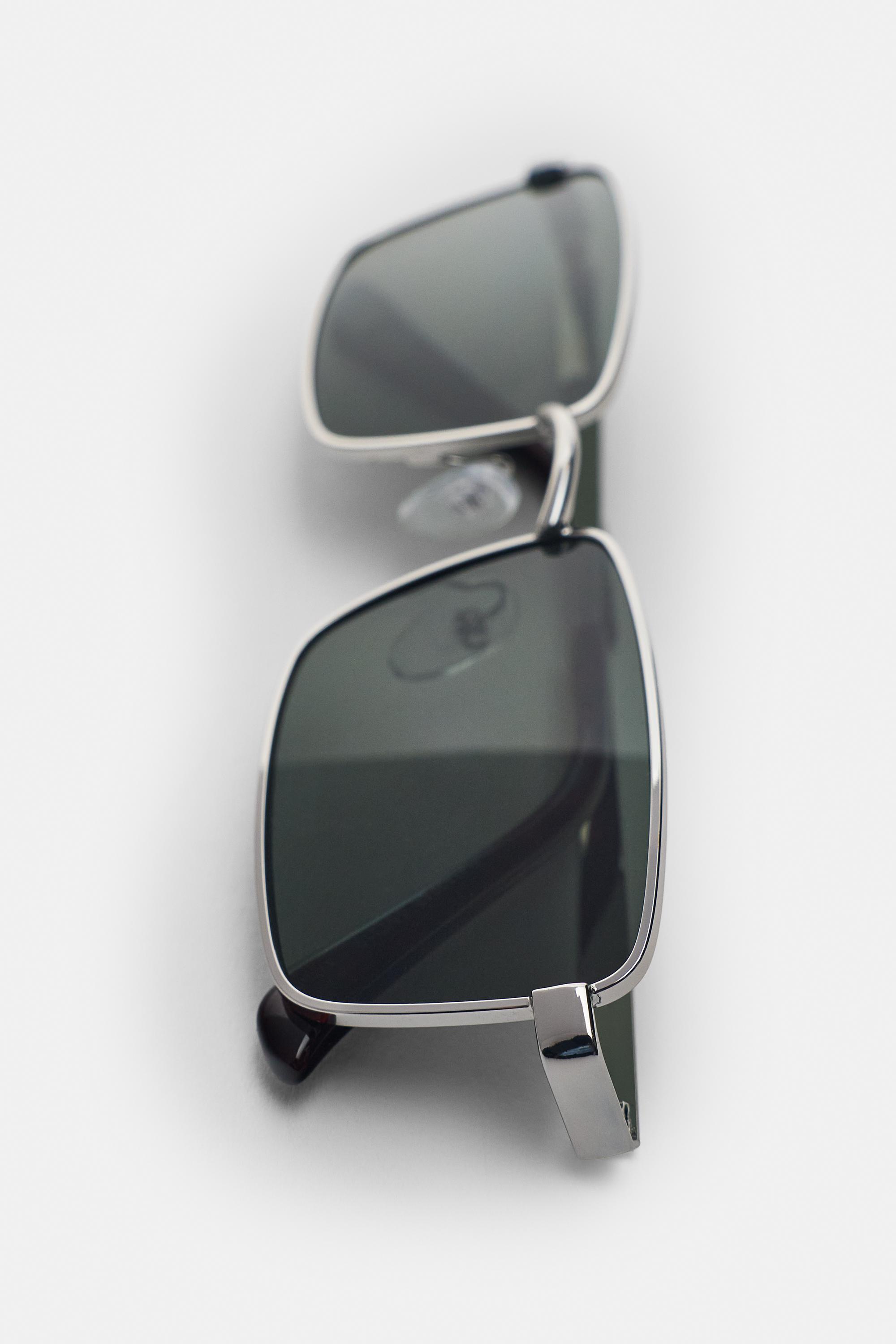 Metallic sunglasses — Khaki
