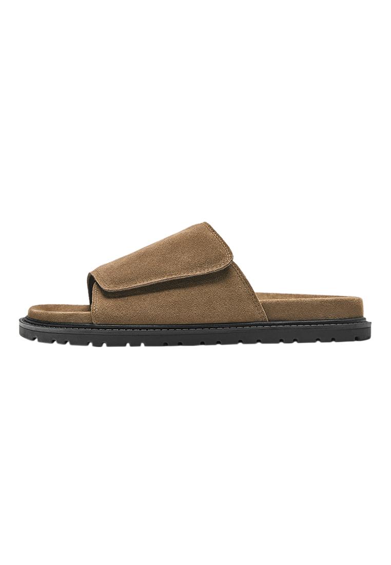 Flat leather sandals — Brown