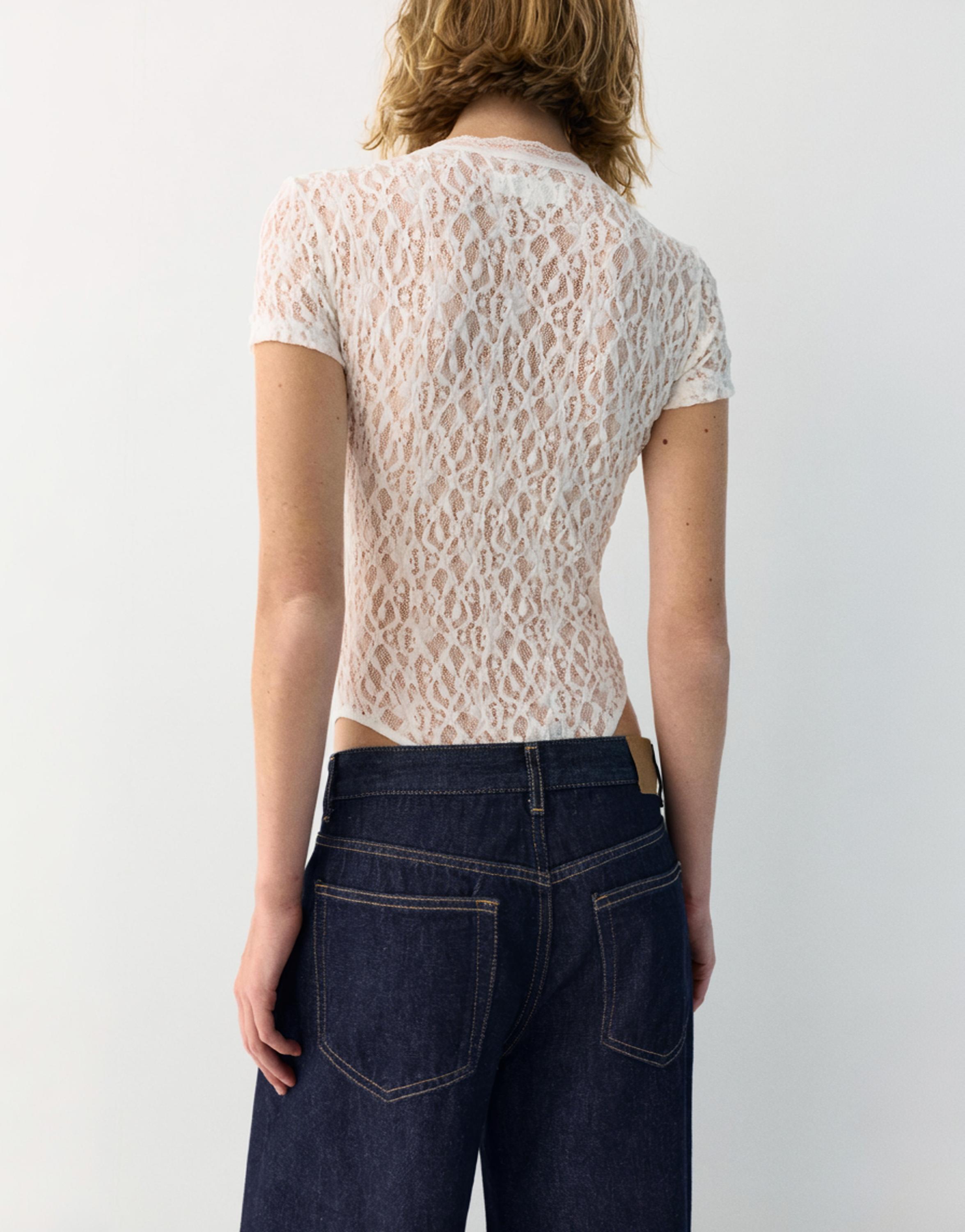 Short sleeve lace bodysuit — Ice