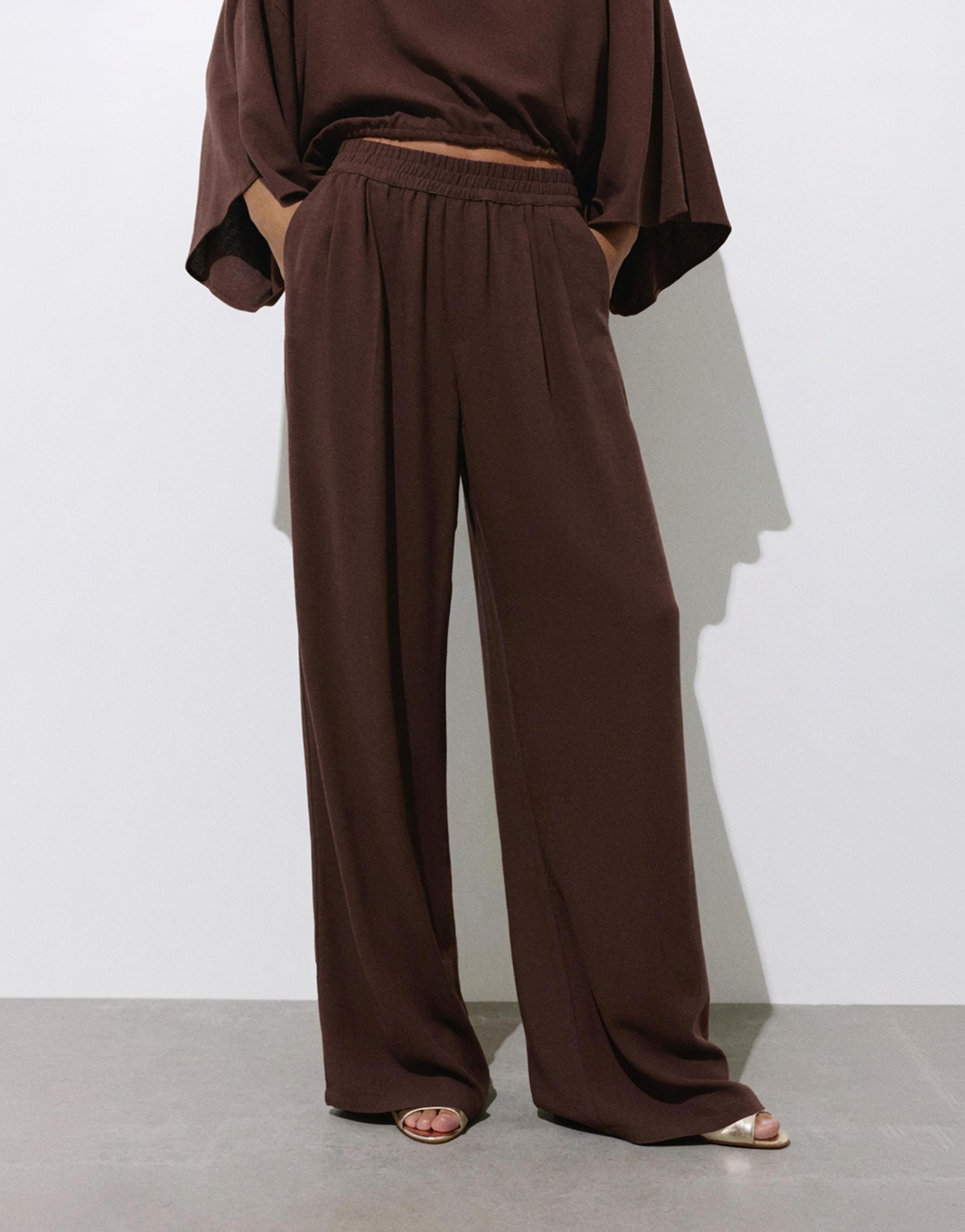 Flowing darted trousers — Brown