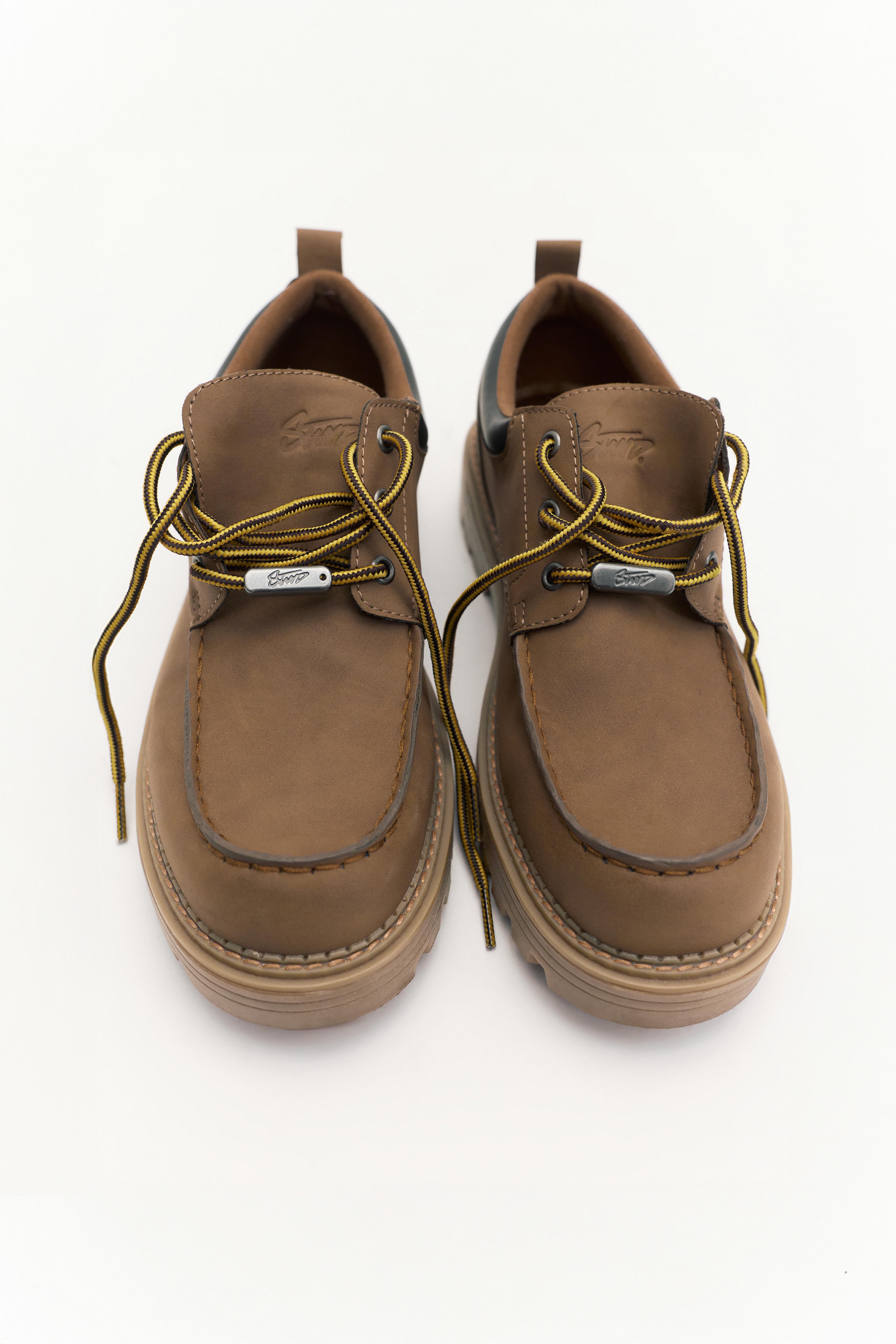 STWD boat shoes — Brown