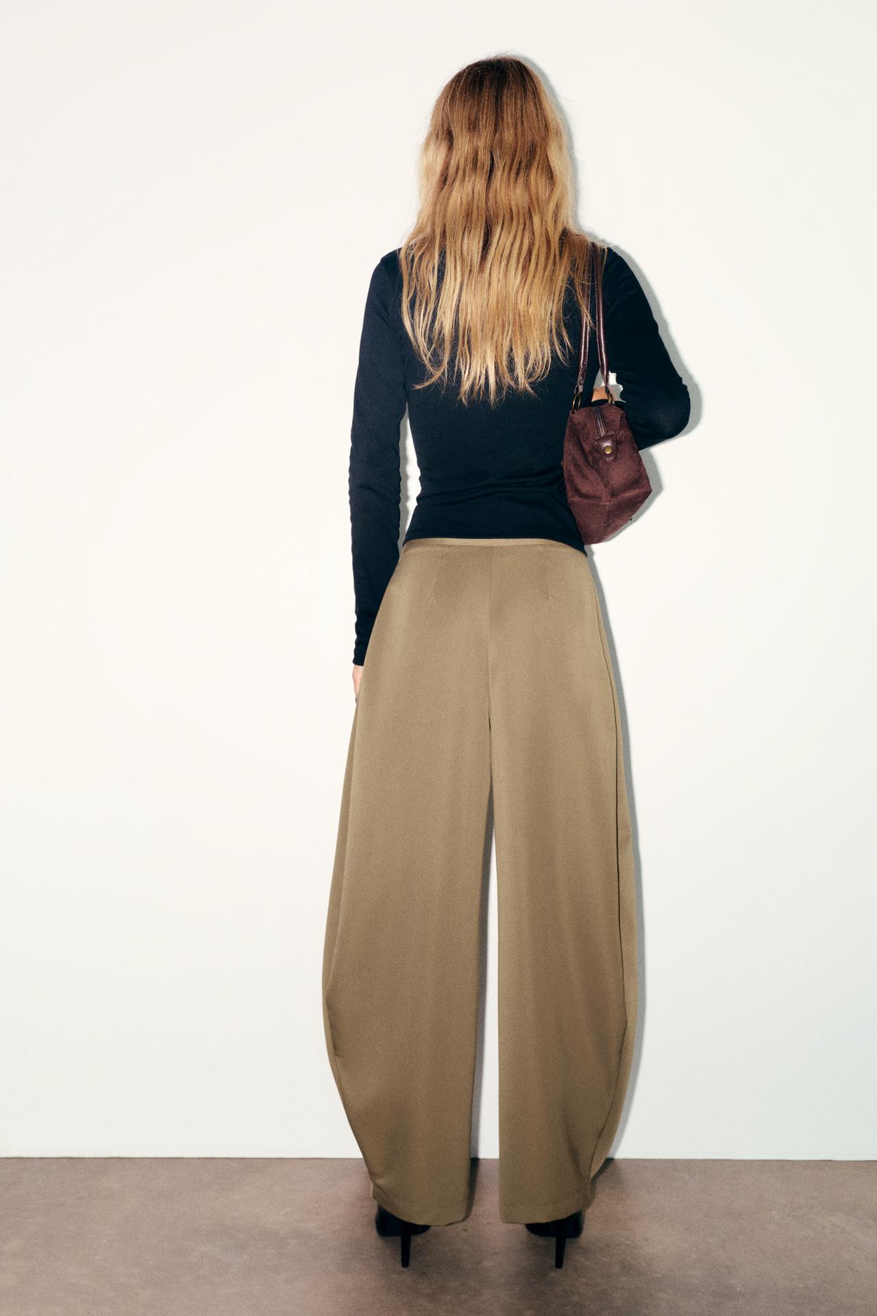 Balloon fit darted trousers — Dark camel