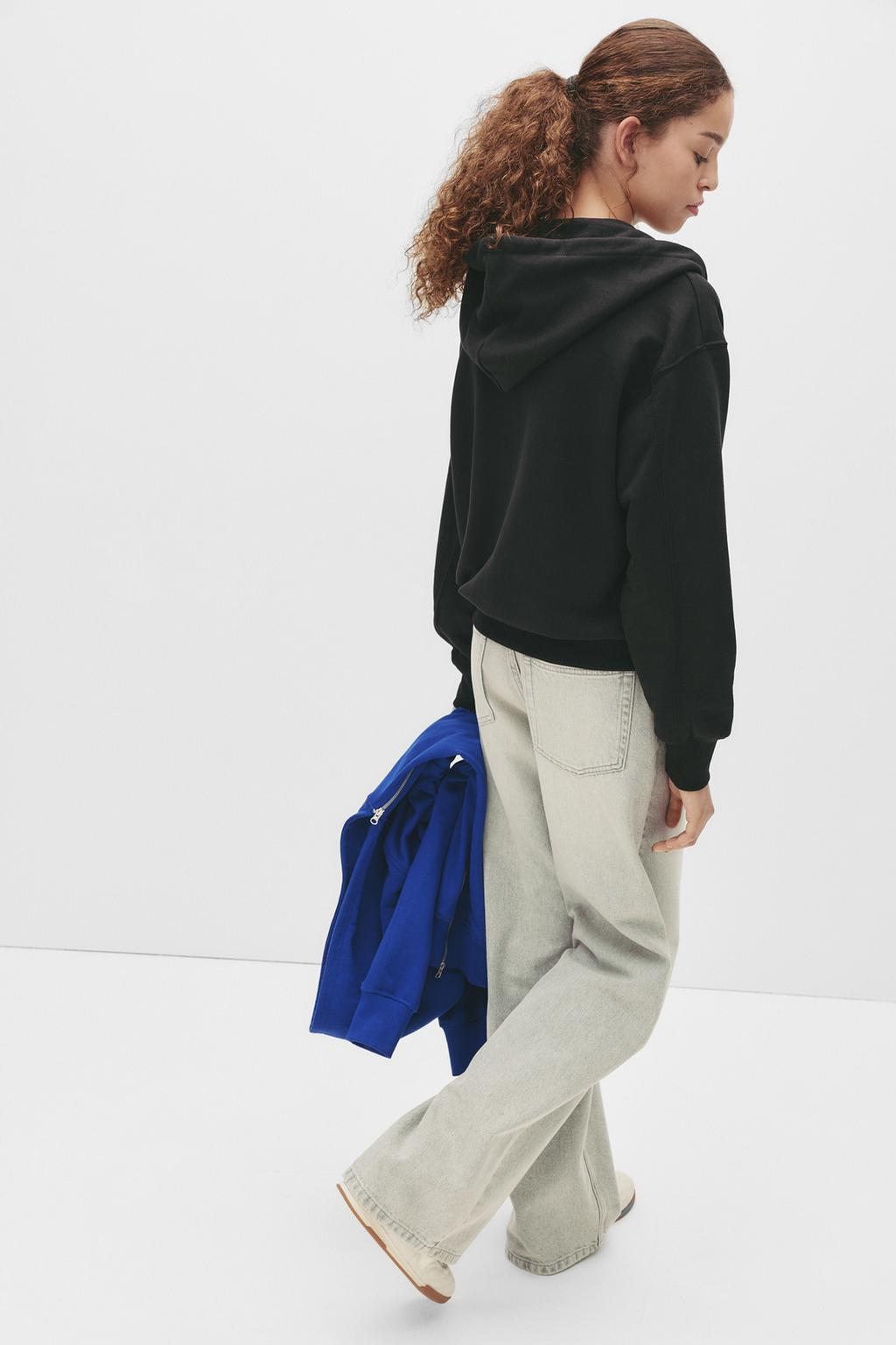 Sweat à capuche zippé pull&bear