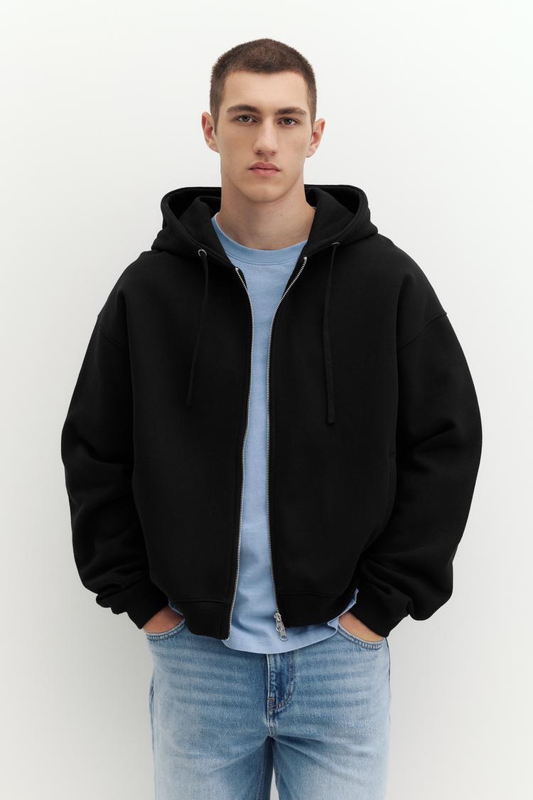 Zip-up hoodie — Black