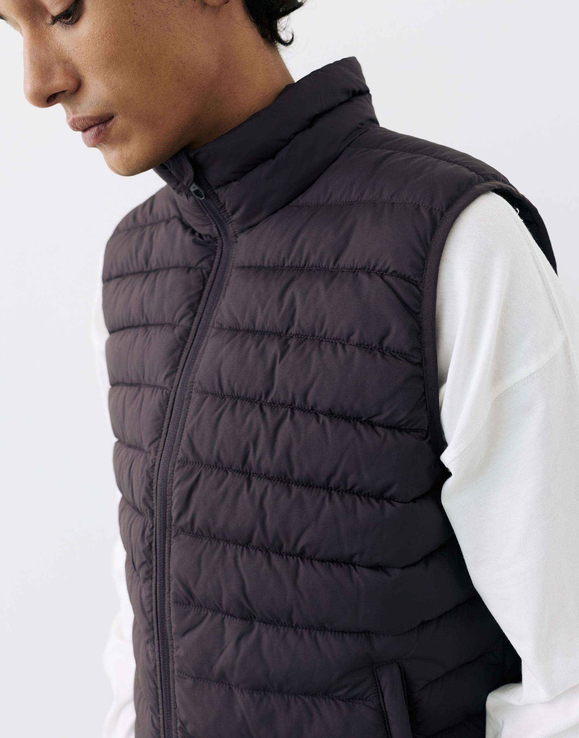 Quilted gilet — Dark brown