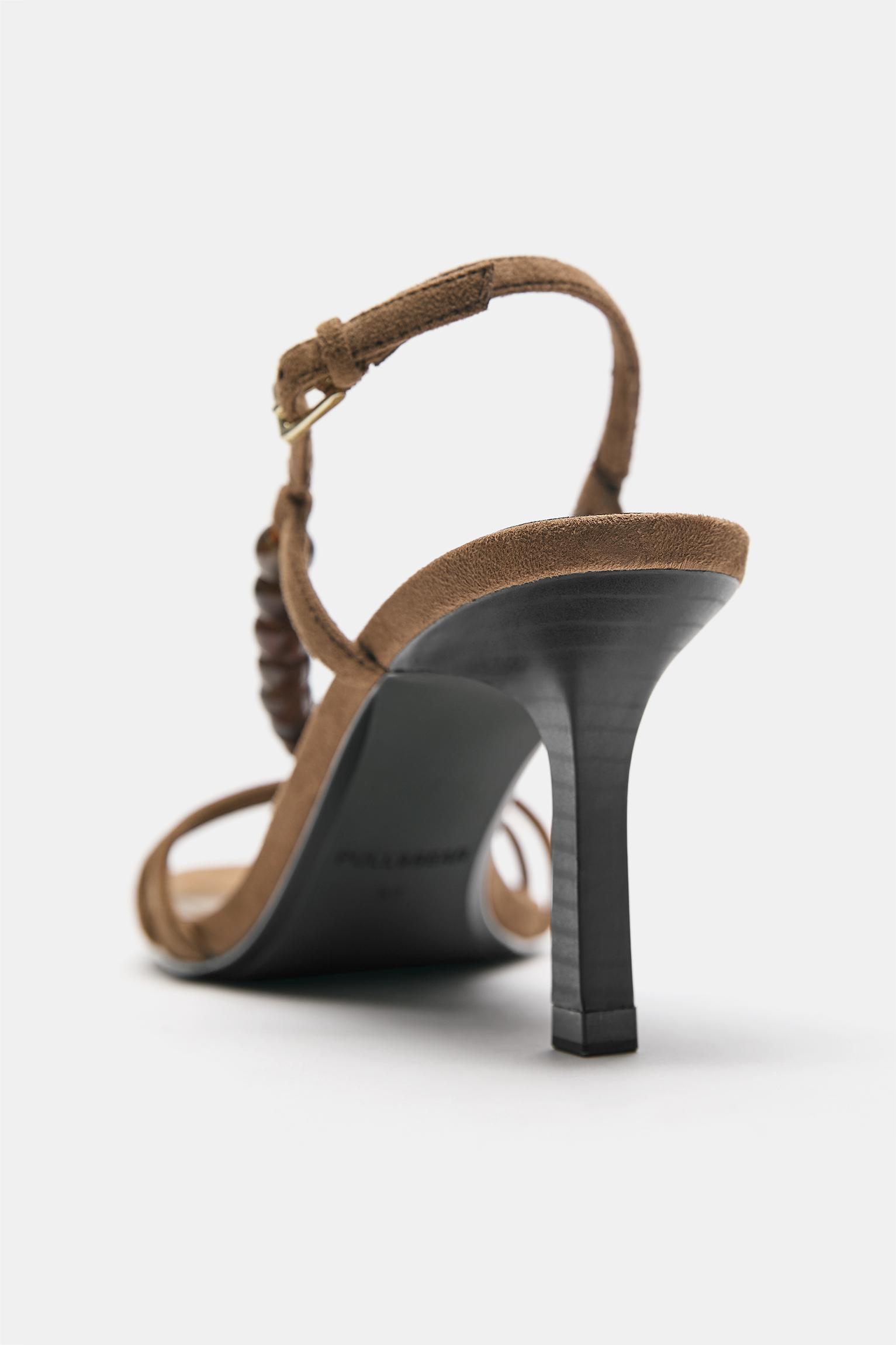 Beaded heeled sandals — Brown