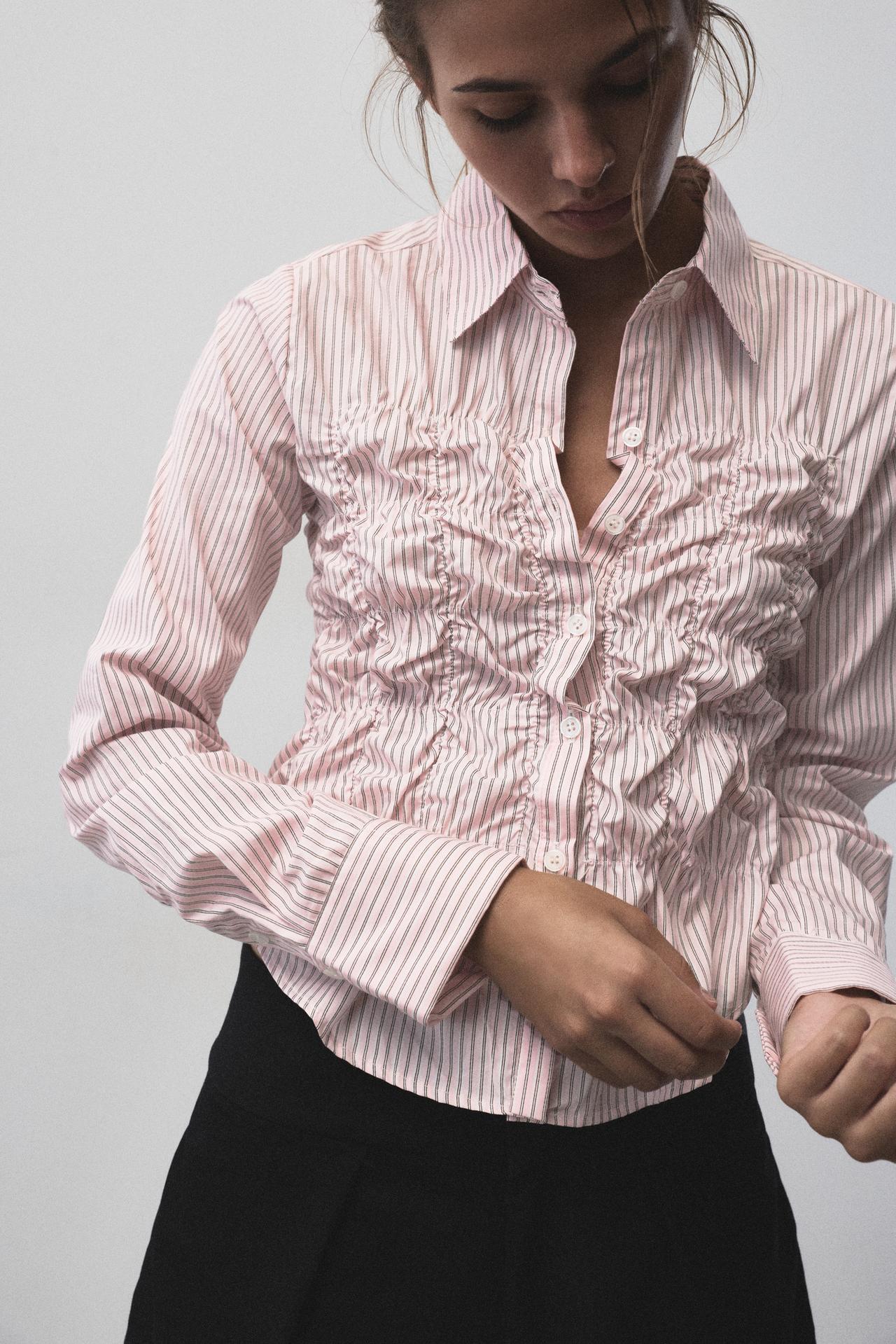 Striped gathered shirt — Pastel pink