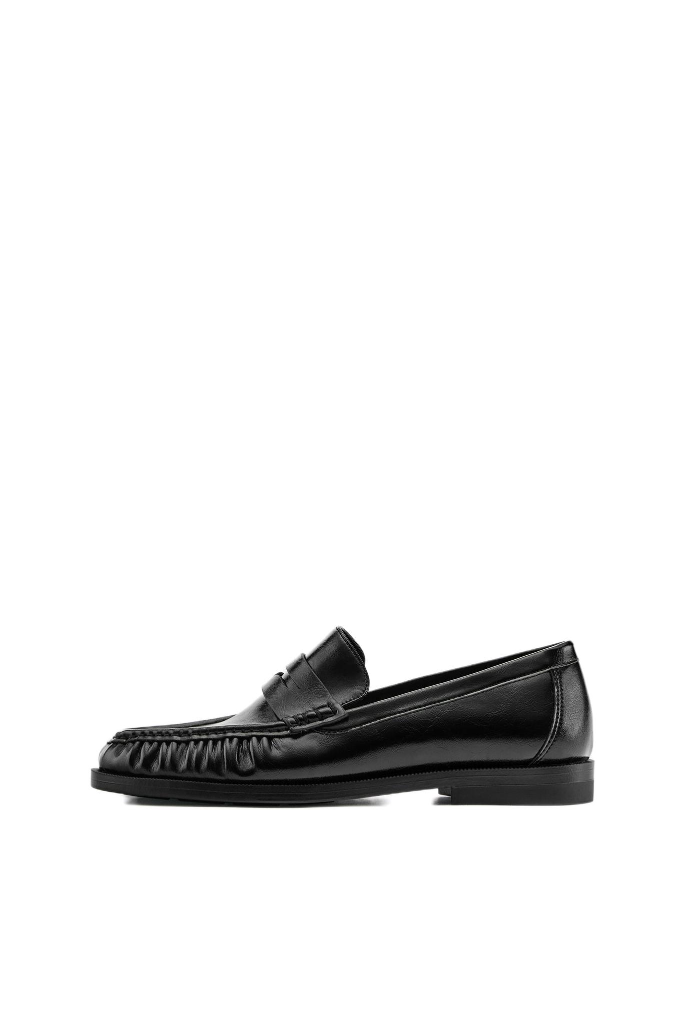 Ruched loafers — Black