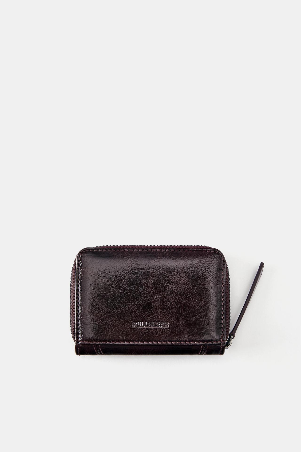Distressed wallet — Burgundy