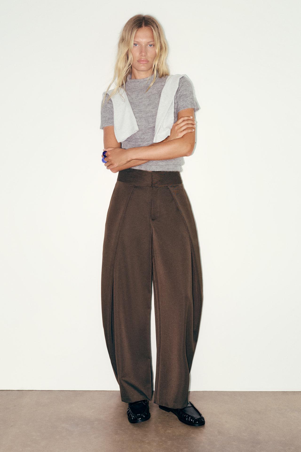 Balloon fit darted trousers — Brown