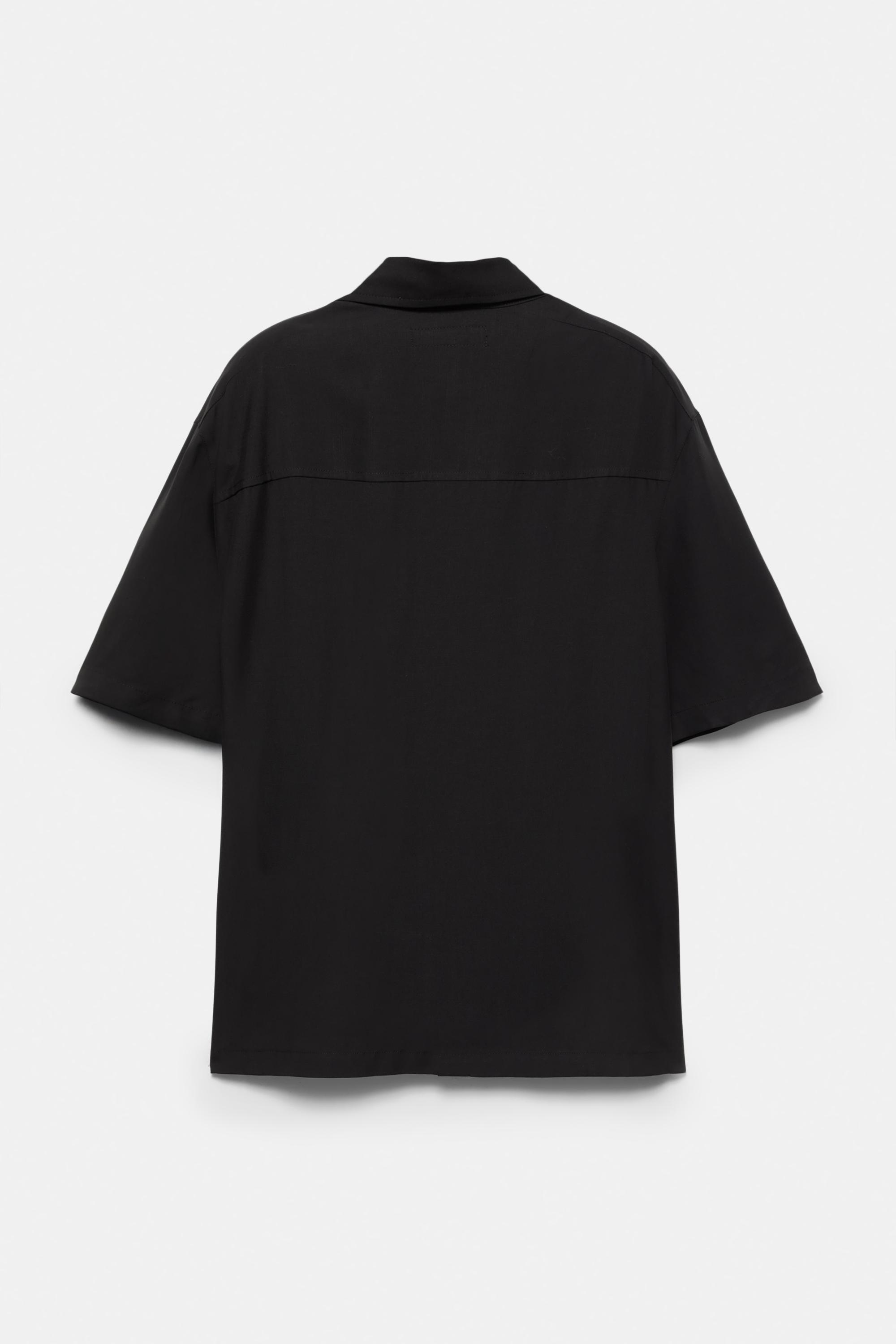 Short sleeve shirt with pocket — Black