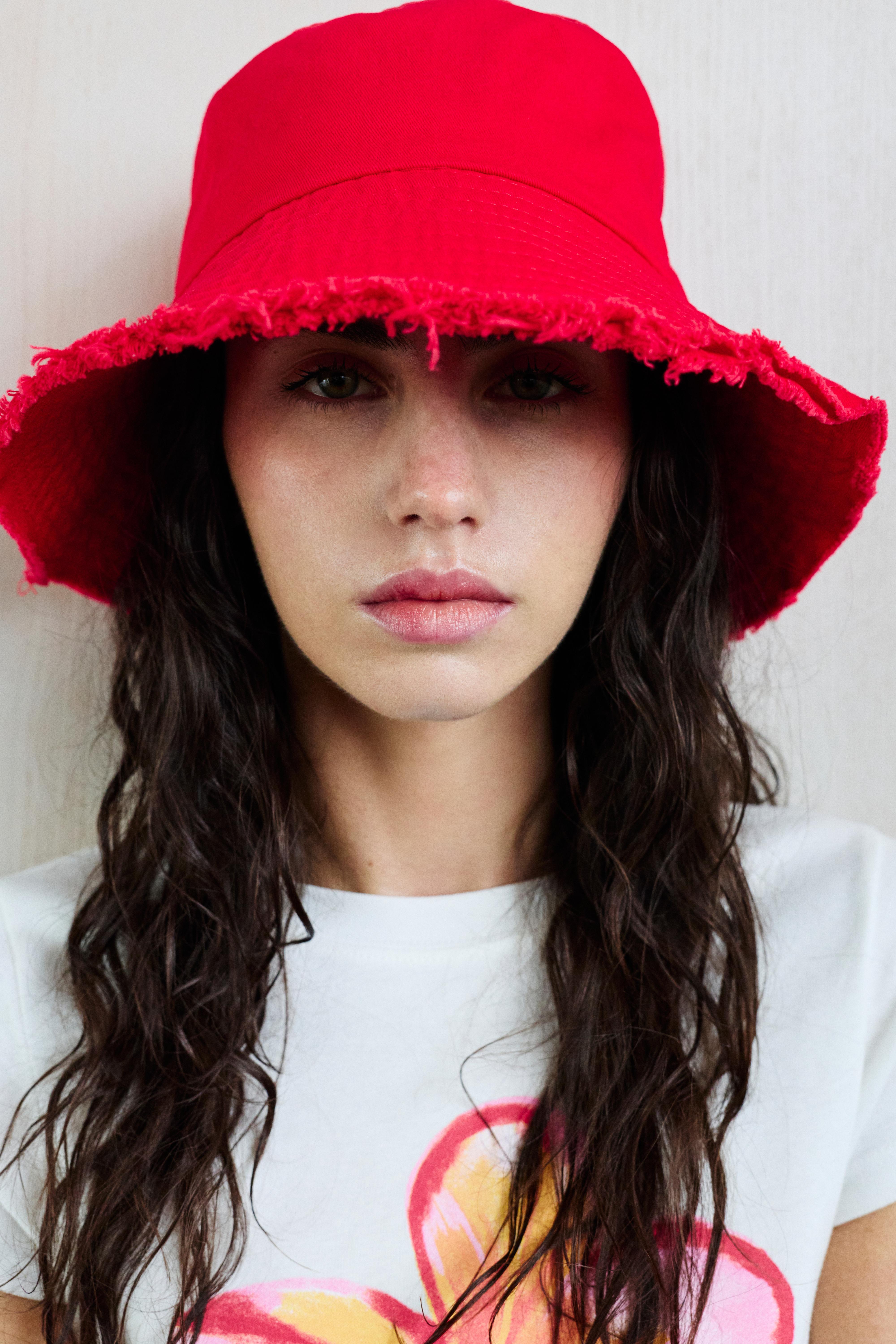 Püsküllü Bucket Şapka - Görsel 9