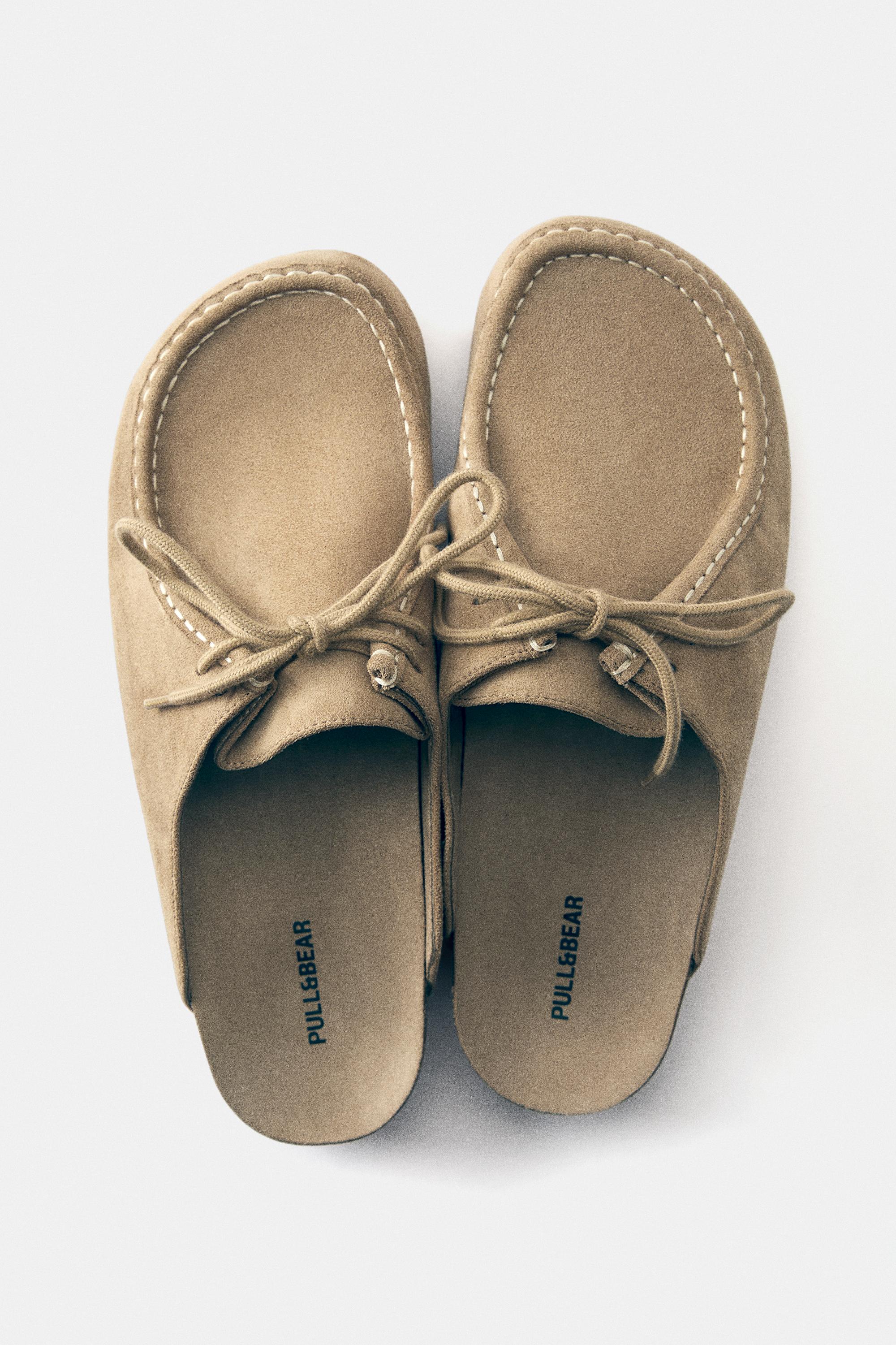 Lace-up clogs — Ecru