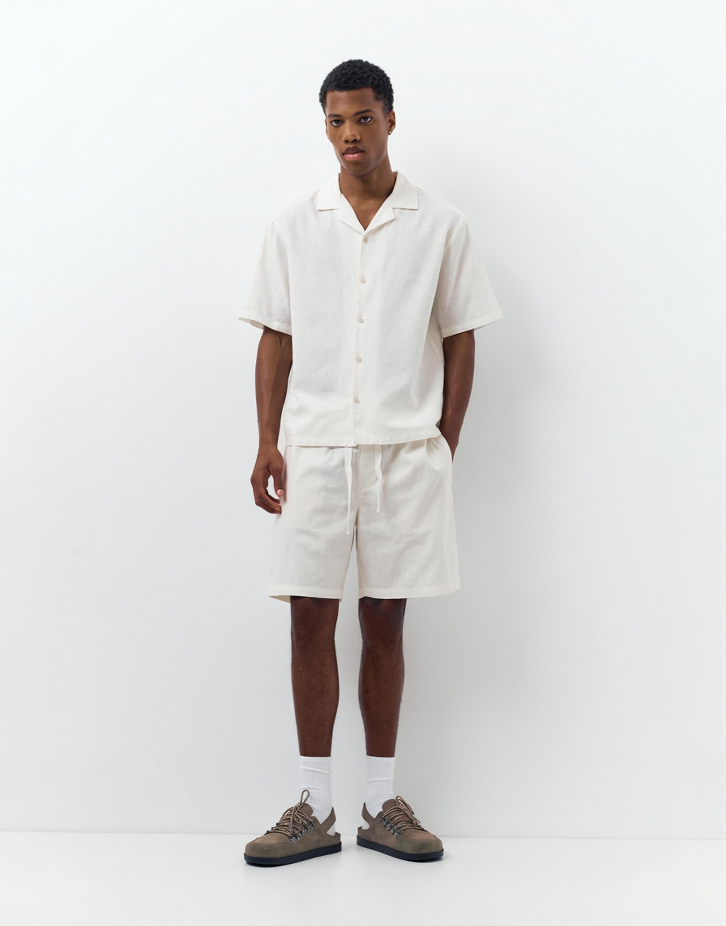 Linen blend Bermuda joggers — Off white