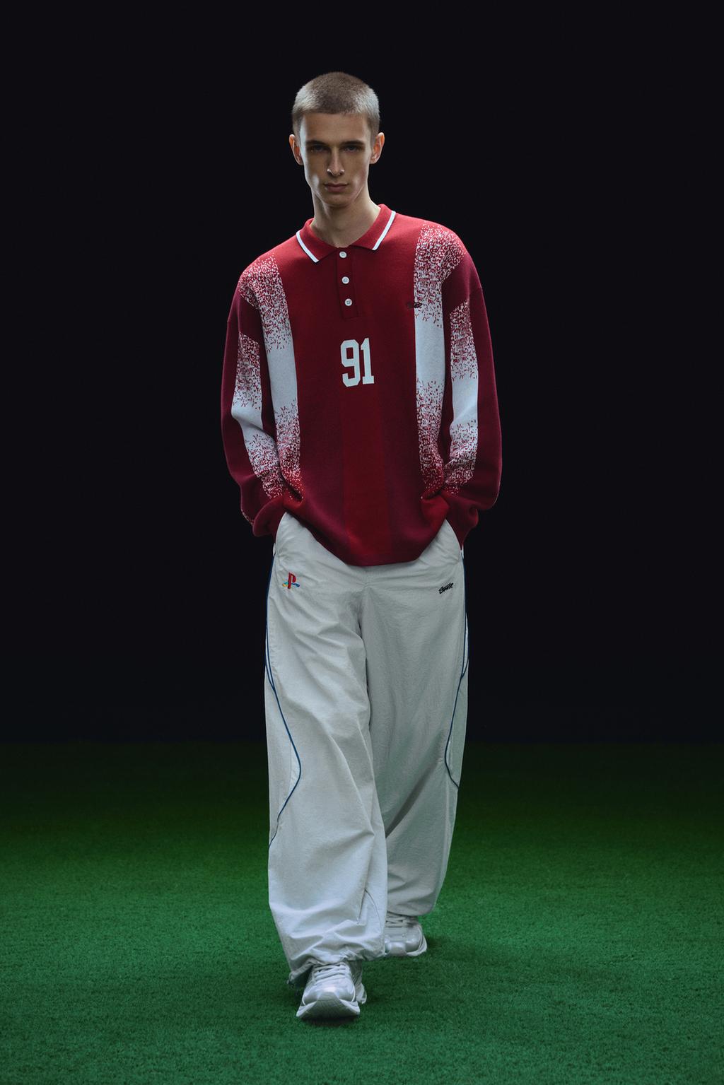 Pantalón jogger PlayStation x STWD PULL&BEAR