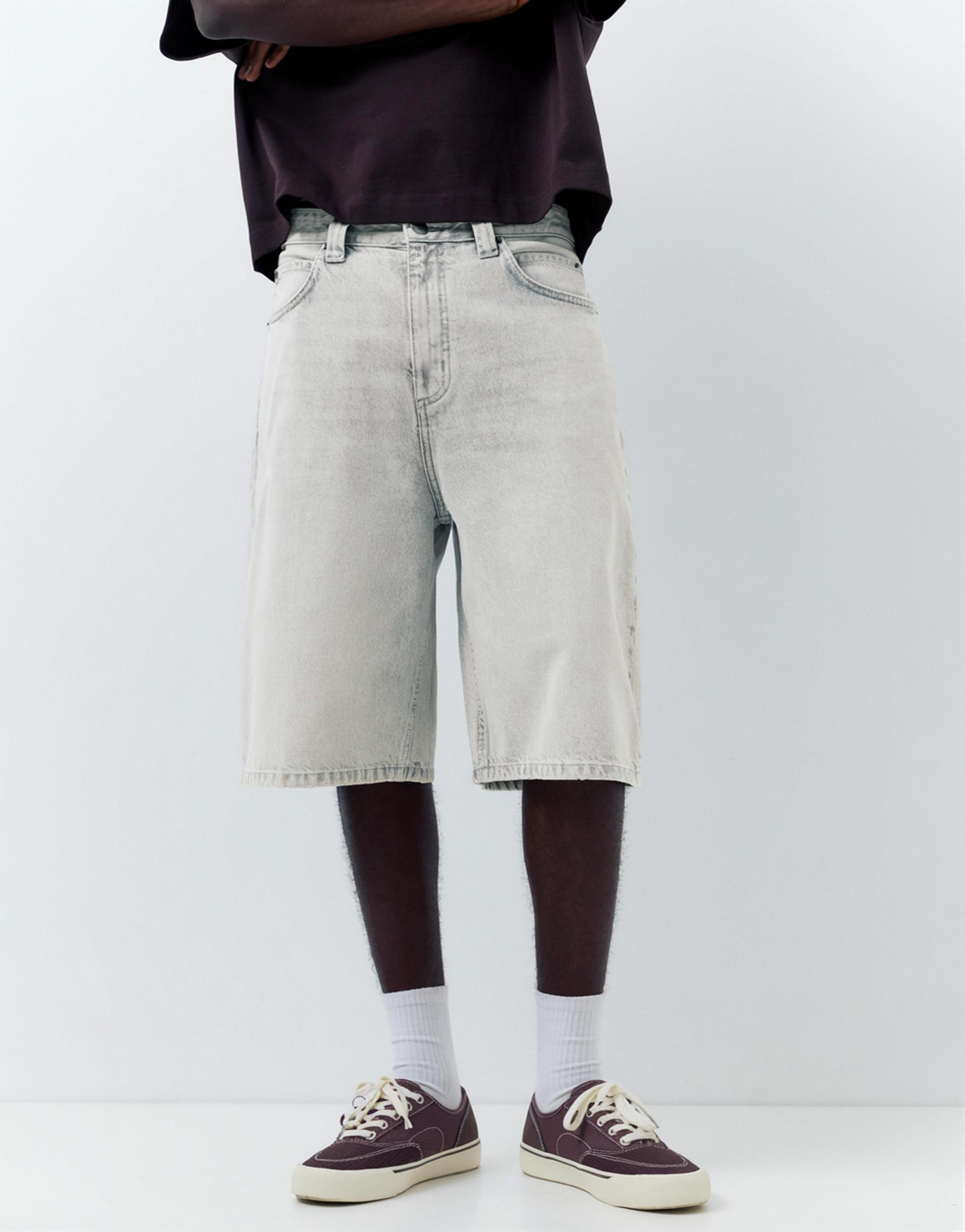 Skater denim Bermuda shorts — Pale grey