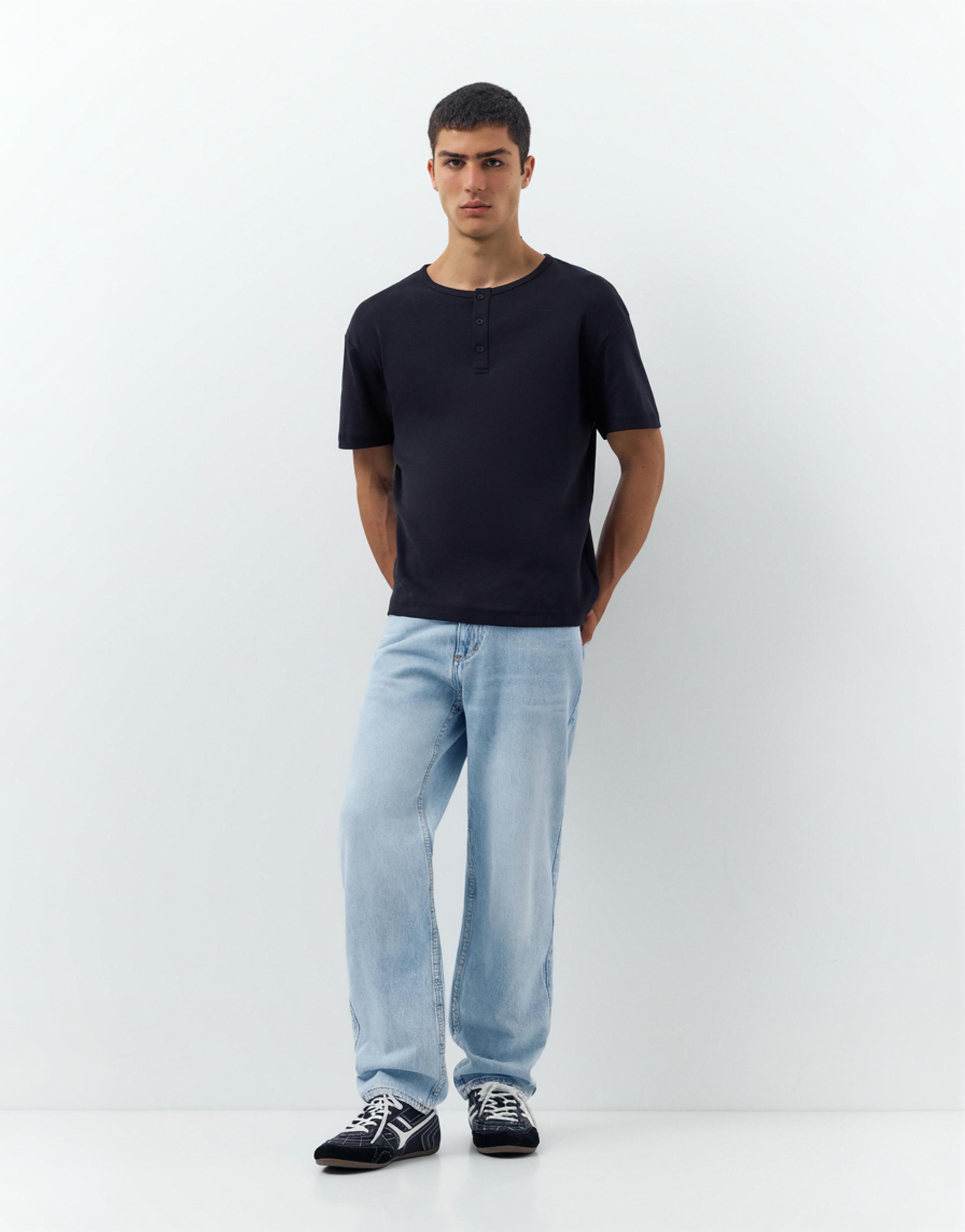 Straight-leg jeans — Pale indigo