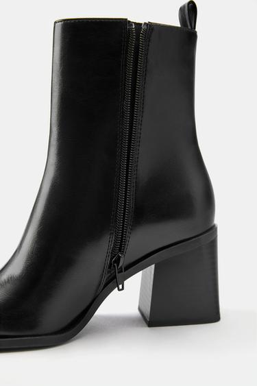 Block heel ankle boots — Black 6